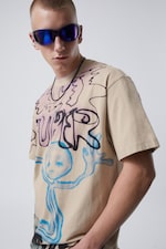Natural Alien - Oversized Graphic Printed T-shirt - 1