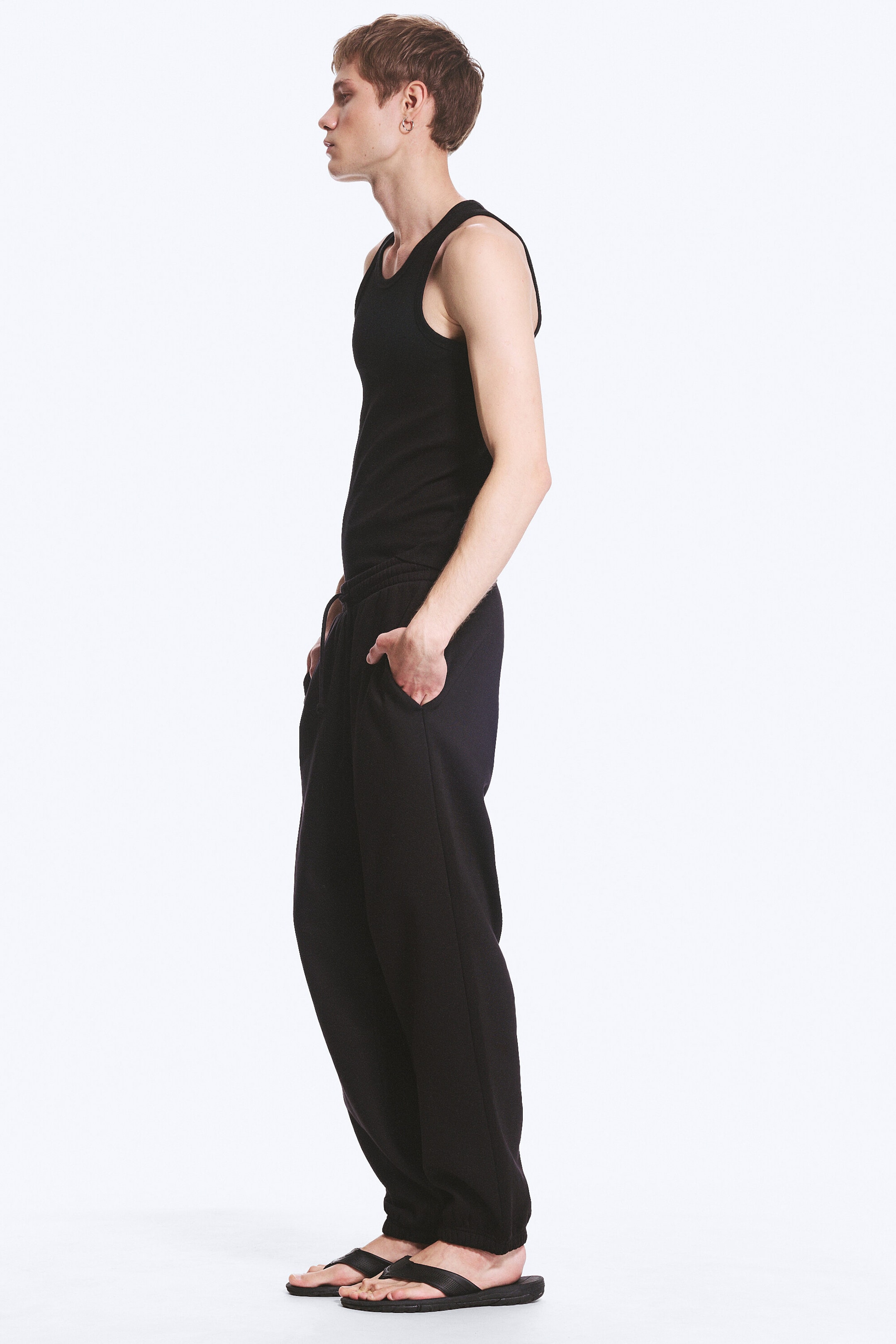 Black - Classic Sweatpants - 2