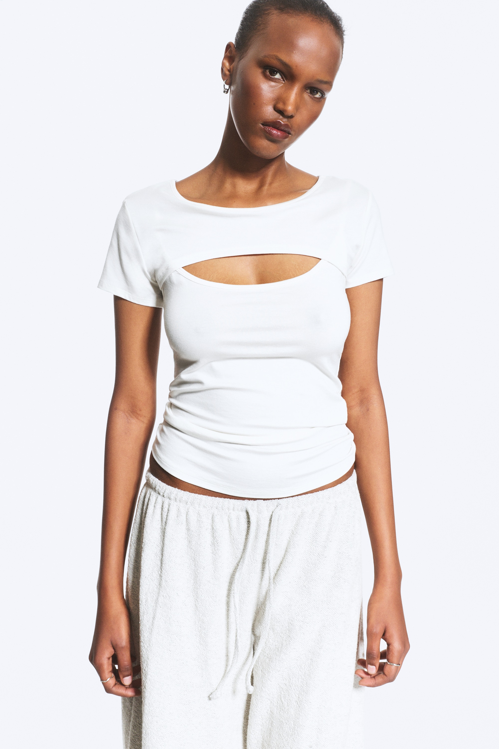 Gelaagde tweedelige bolerotop