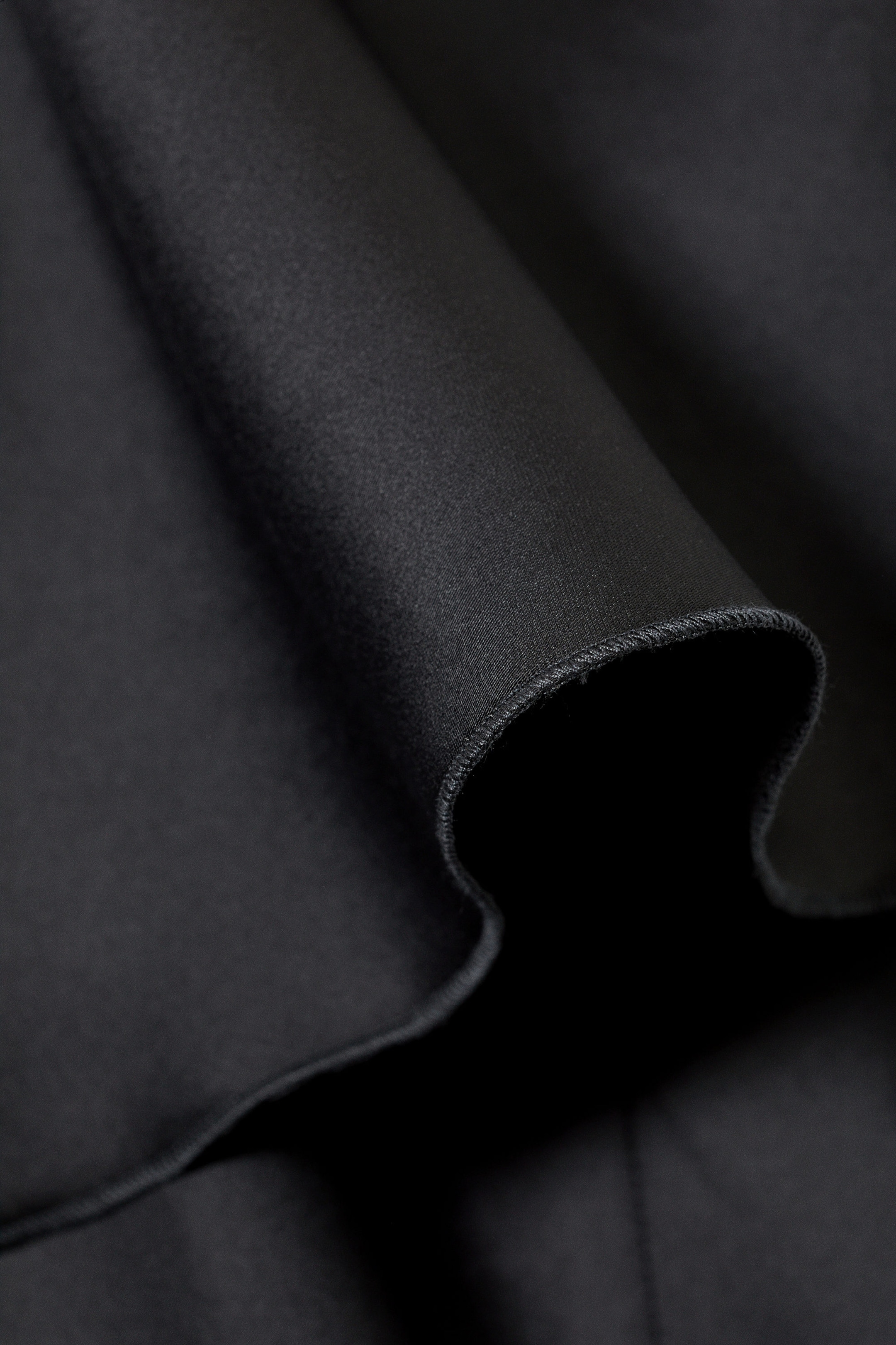 Mörkgrå - Lång off-shoulder klänning - 1