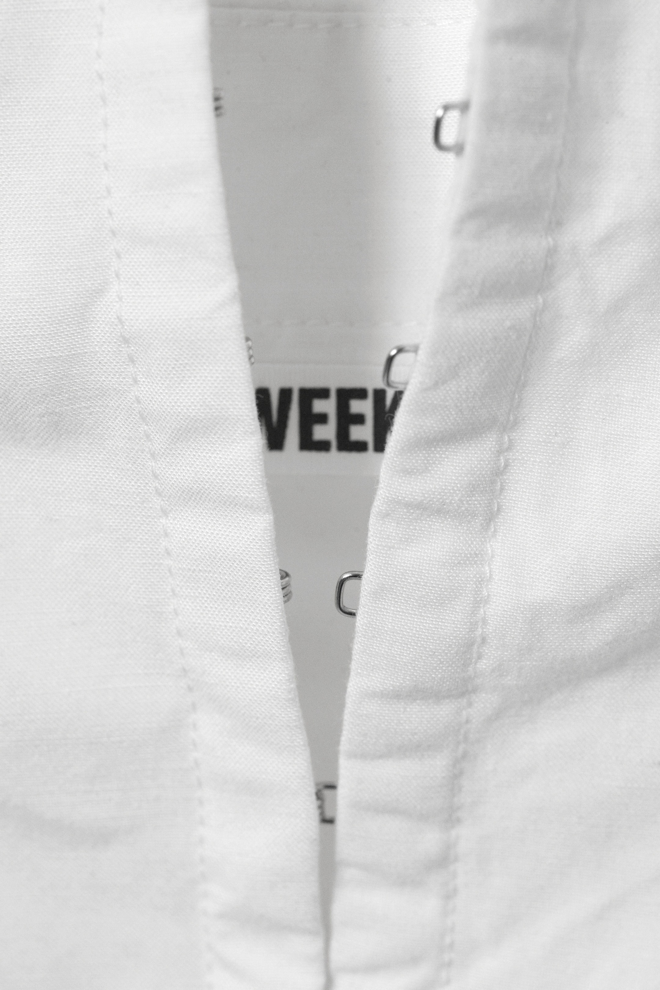 White - Tie-Back Hook-and-Eye Halterneck Top - 4