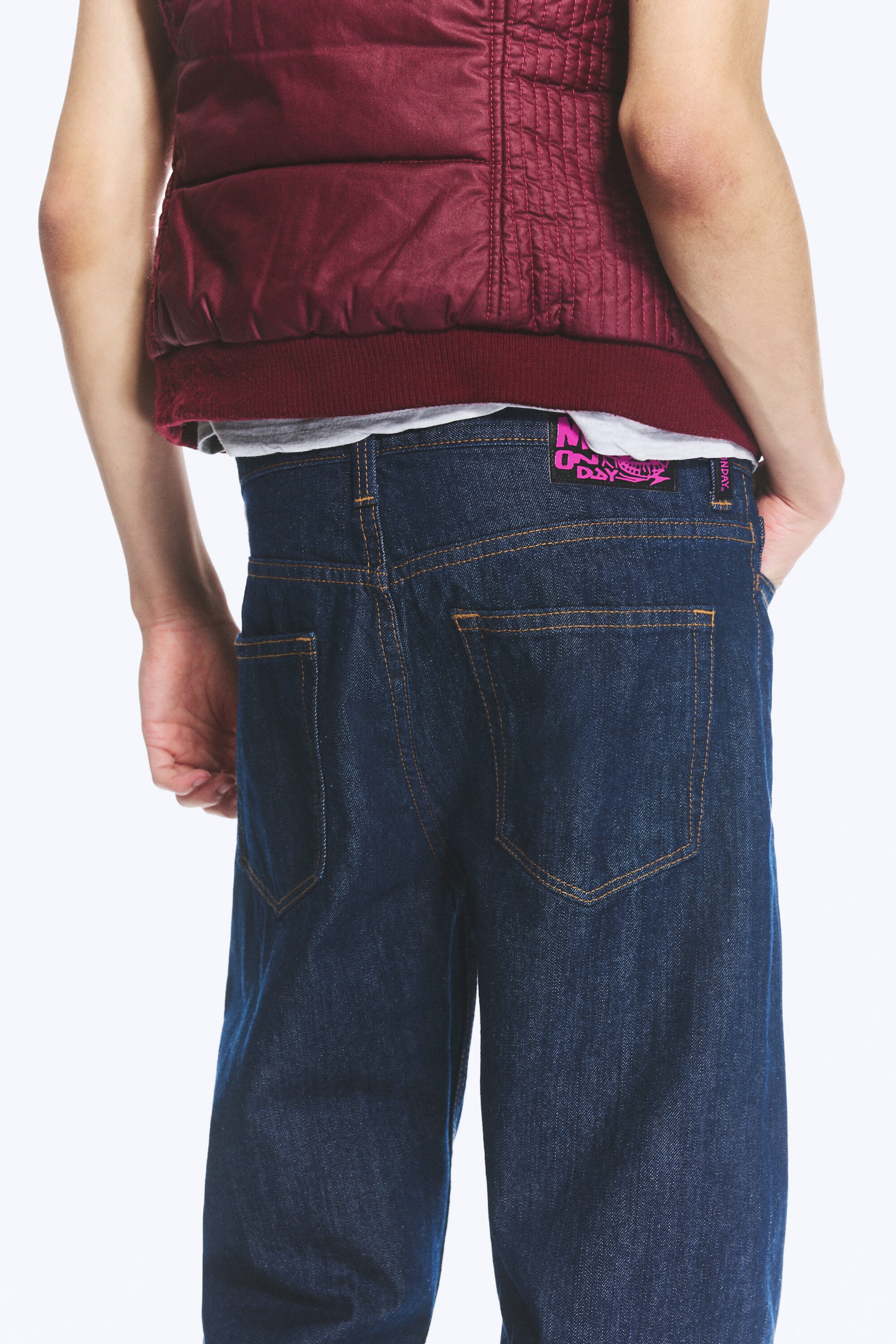 Blue Rinse - Mörkblå - Boo Bootleg Low Waist Regular Bootcut Jeans - 4