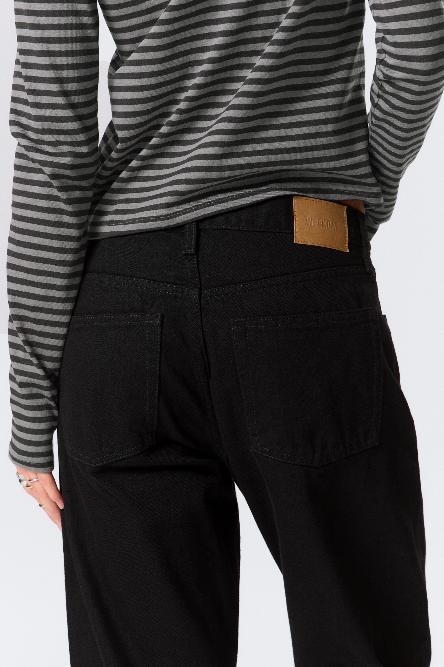 Orbit Mid Waist Regular Straight Leg Jeans - Black Rinse - Svart/Board Blue - Mellanblå - 9