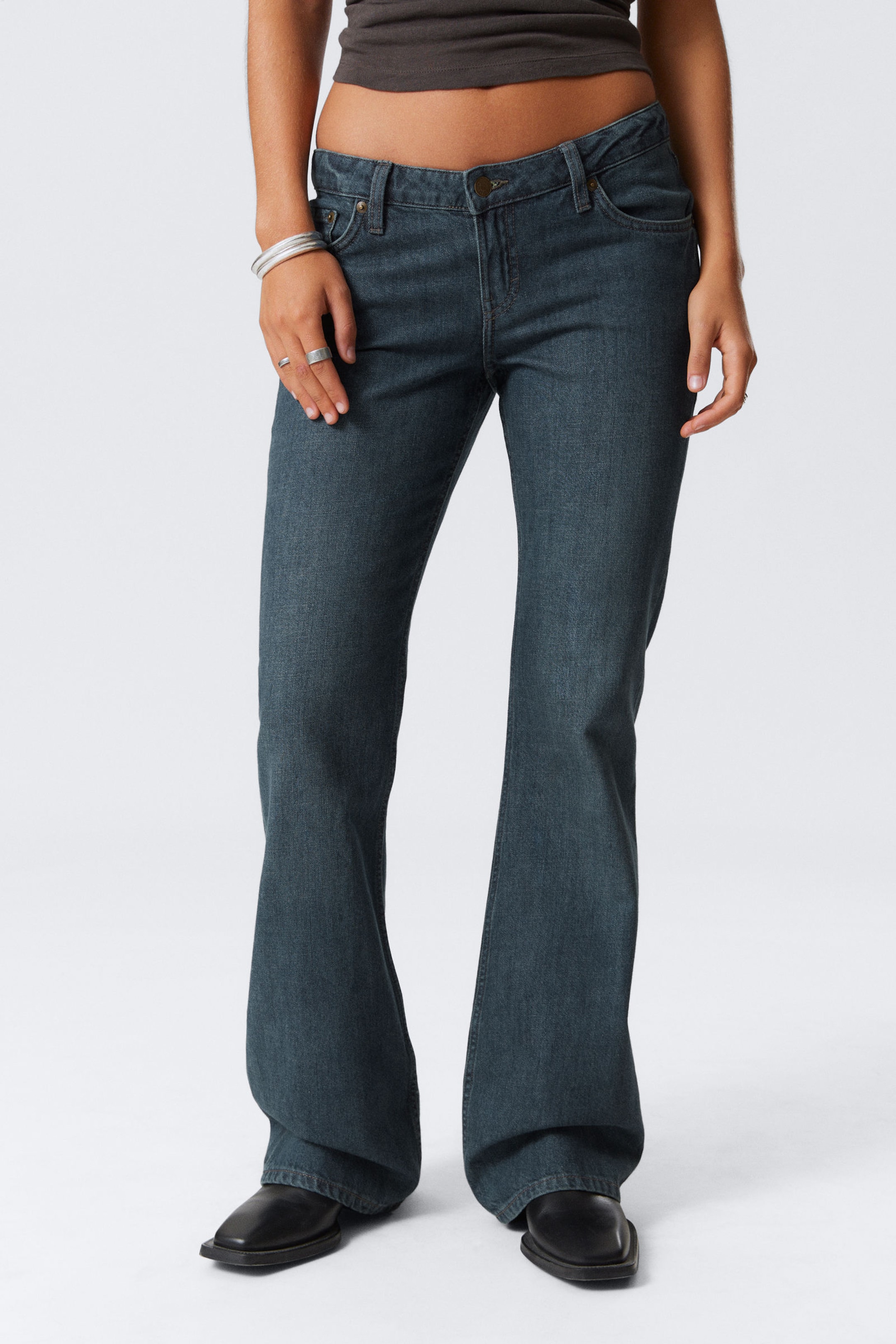 #4C5164 - Nova Low Rise Slim Bootcut Leg Jeans - 2