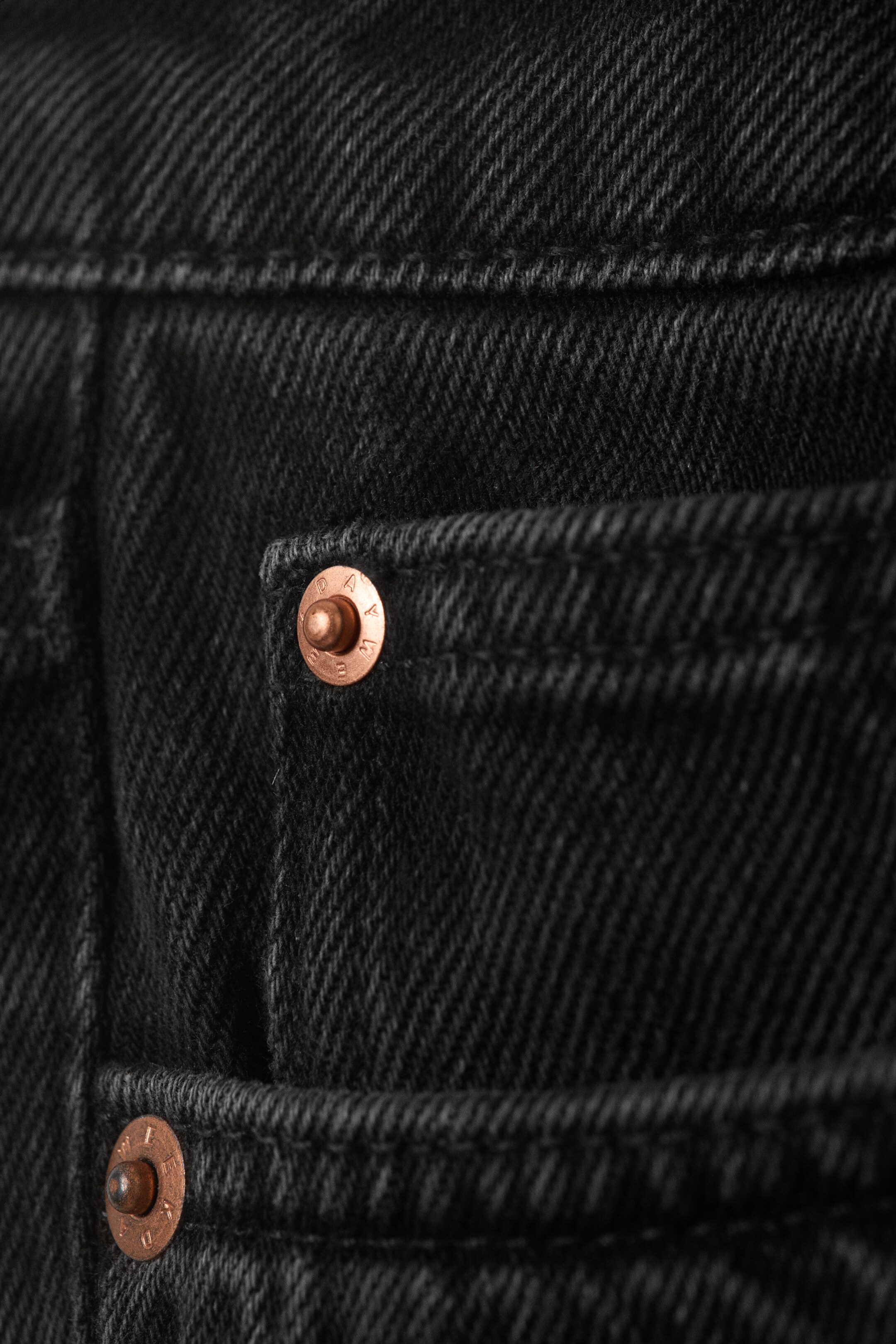 Zobrazit větší obrázek: Džíny Paz s mid rise a širokými nohavicemi - Tuned Black - černá - ŽENY | H&M CZ 7