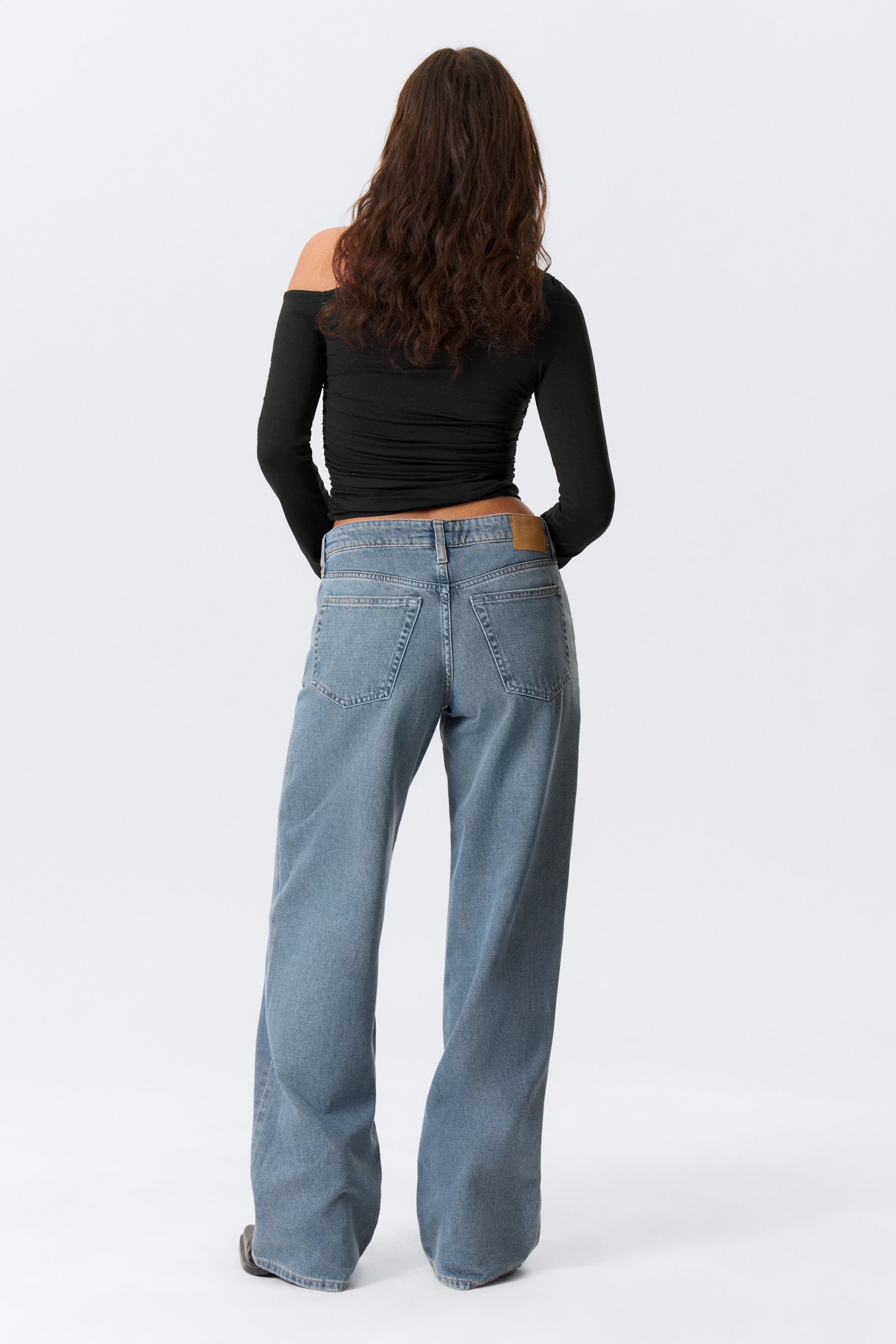 Blue One - Medium Blue - Ample Low Rise Loose Wide Leg Jeans - 4