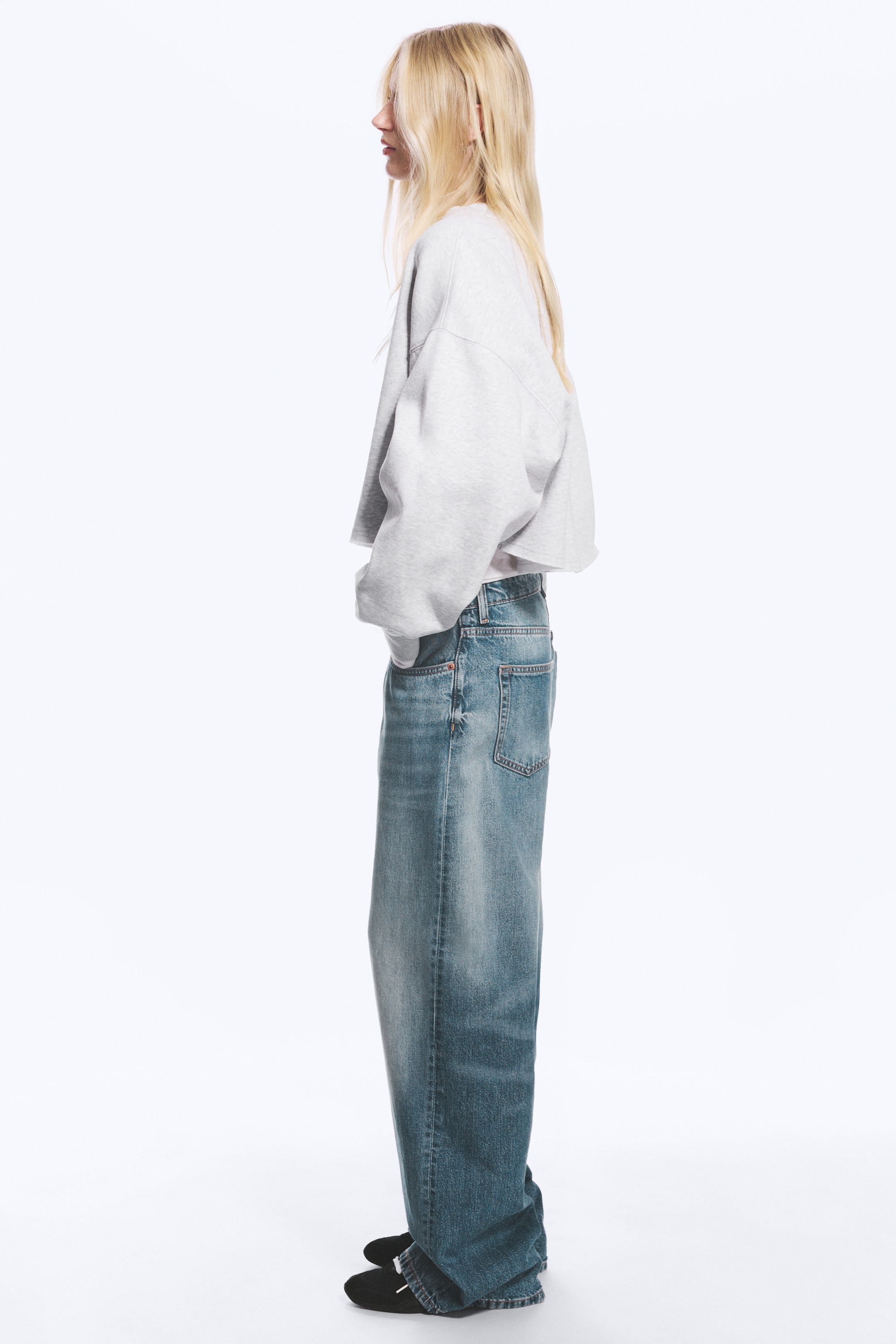 Blue Horses - Medium Blue - Missy Low Rise Loose Straight Jeans