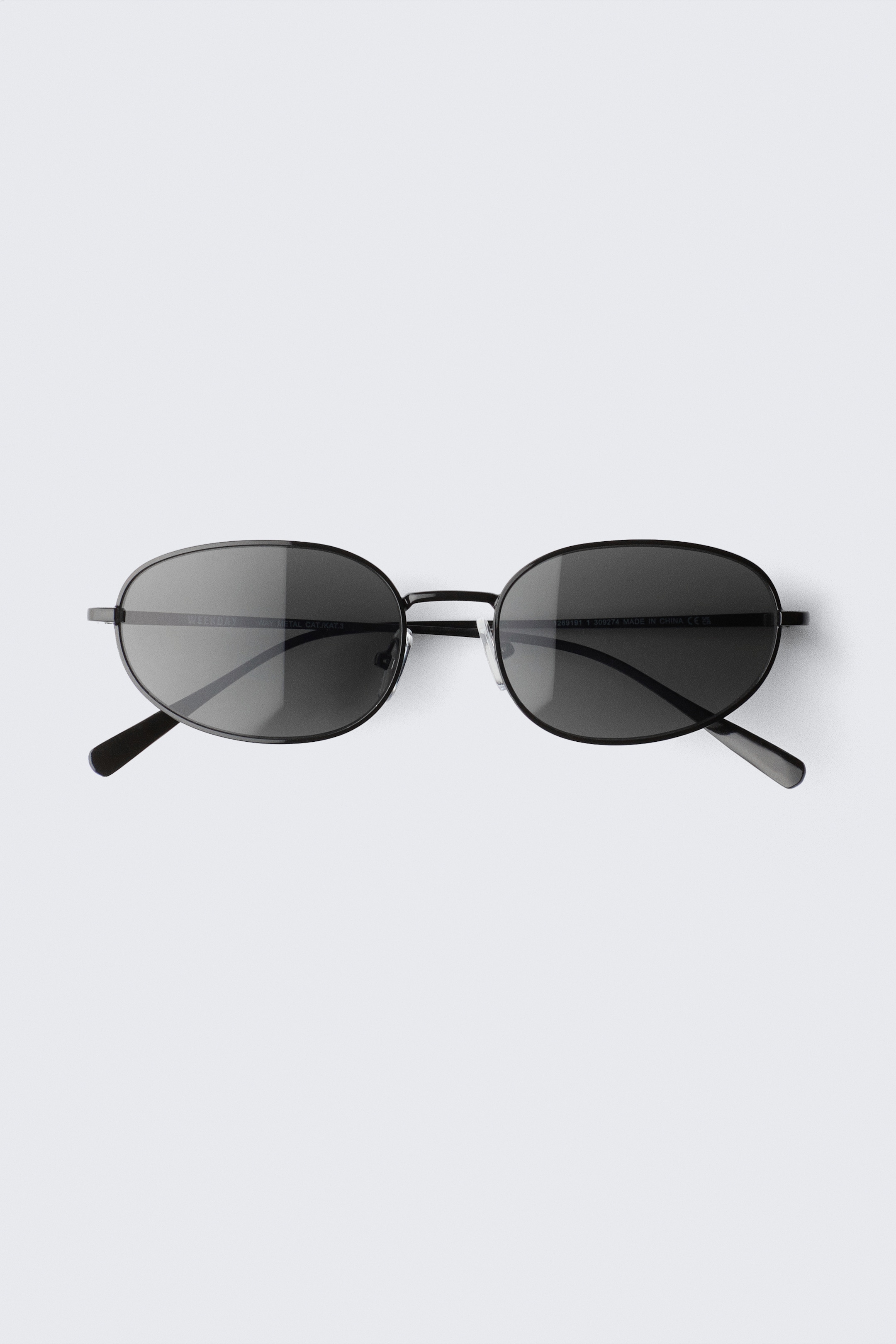Black - Black Lenses - Minimal Oval Metal Frame Unisex Sunglasses