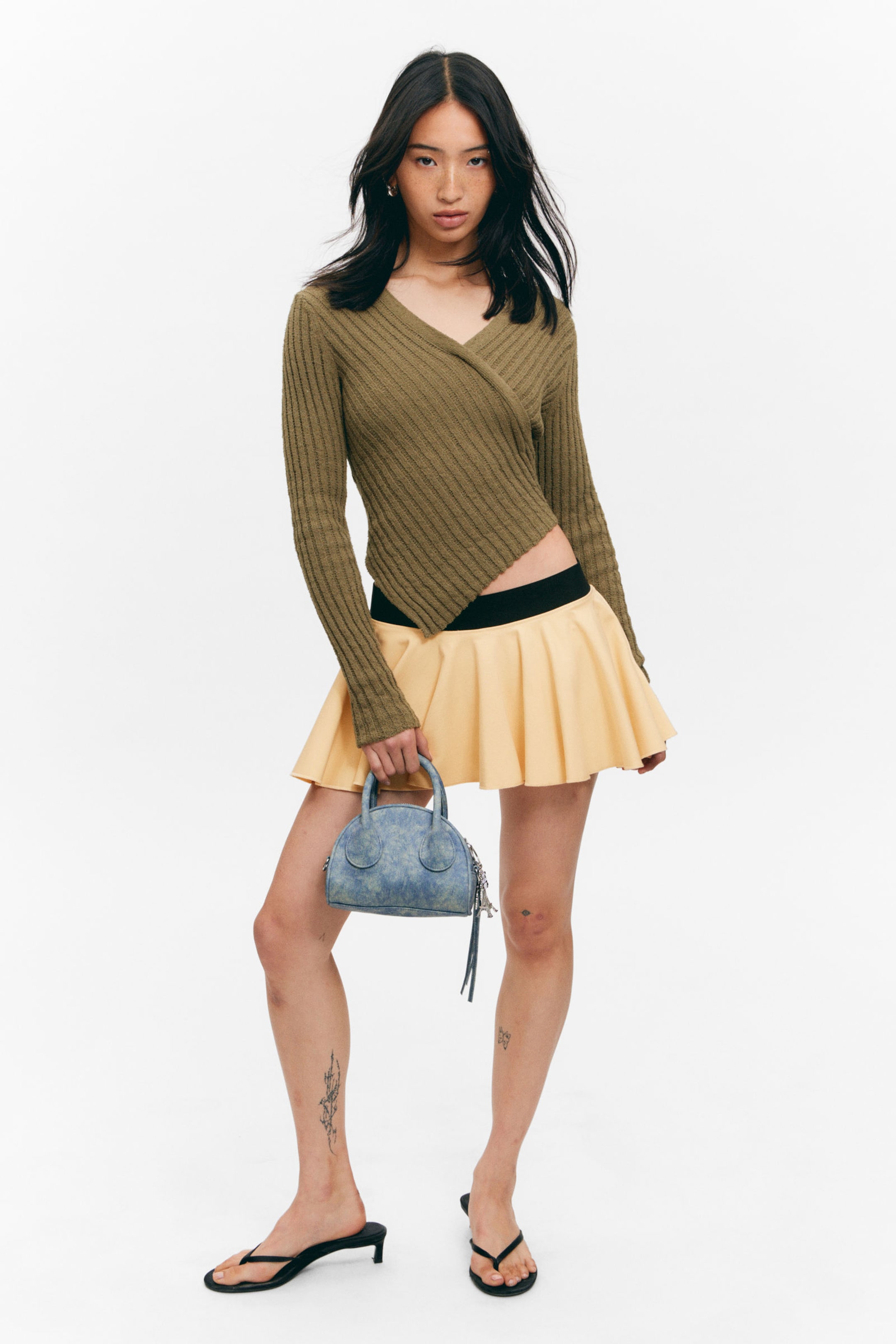 #6E6255 - Wickel-Strickpulli mit asymmetrischem V-Ausschnitt - 2