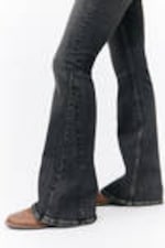 Desert Blue - Cheri Low Waist Flared Jeans - 3