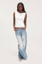 White - Super soft sleeveless boatneck top - 1