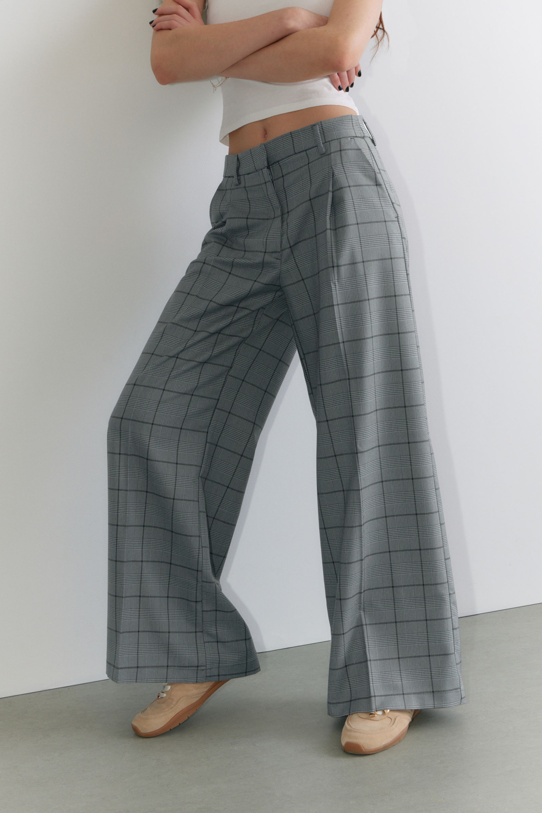 #49474C - Pleated High Waist Wide Leg Suiting Trousers - 2