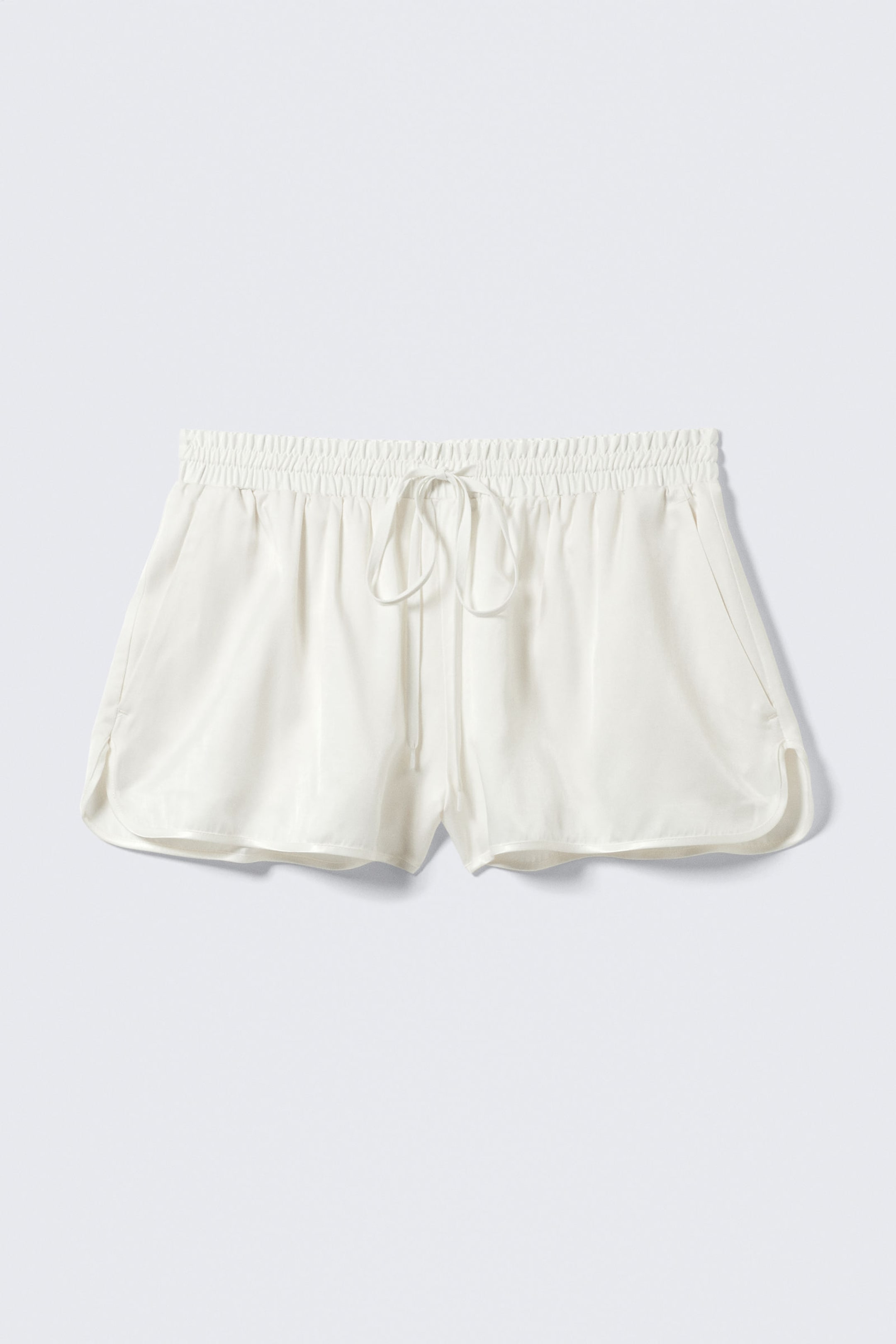 White - Short Low-Rise Satin Shorts - 4