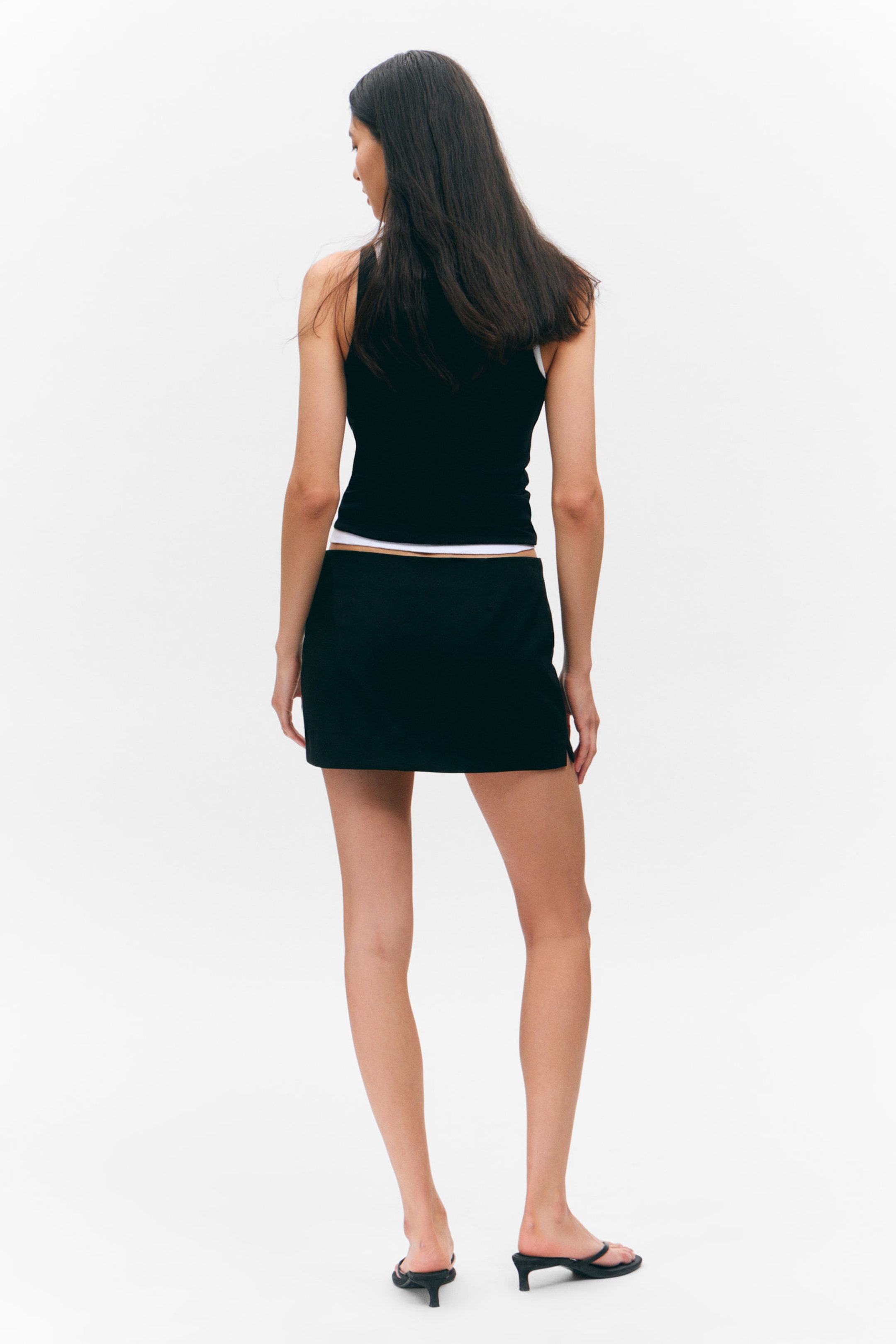 Black - Low Waisted Mini Suiting Skirt - 2