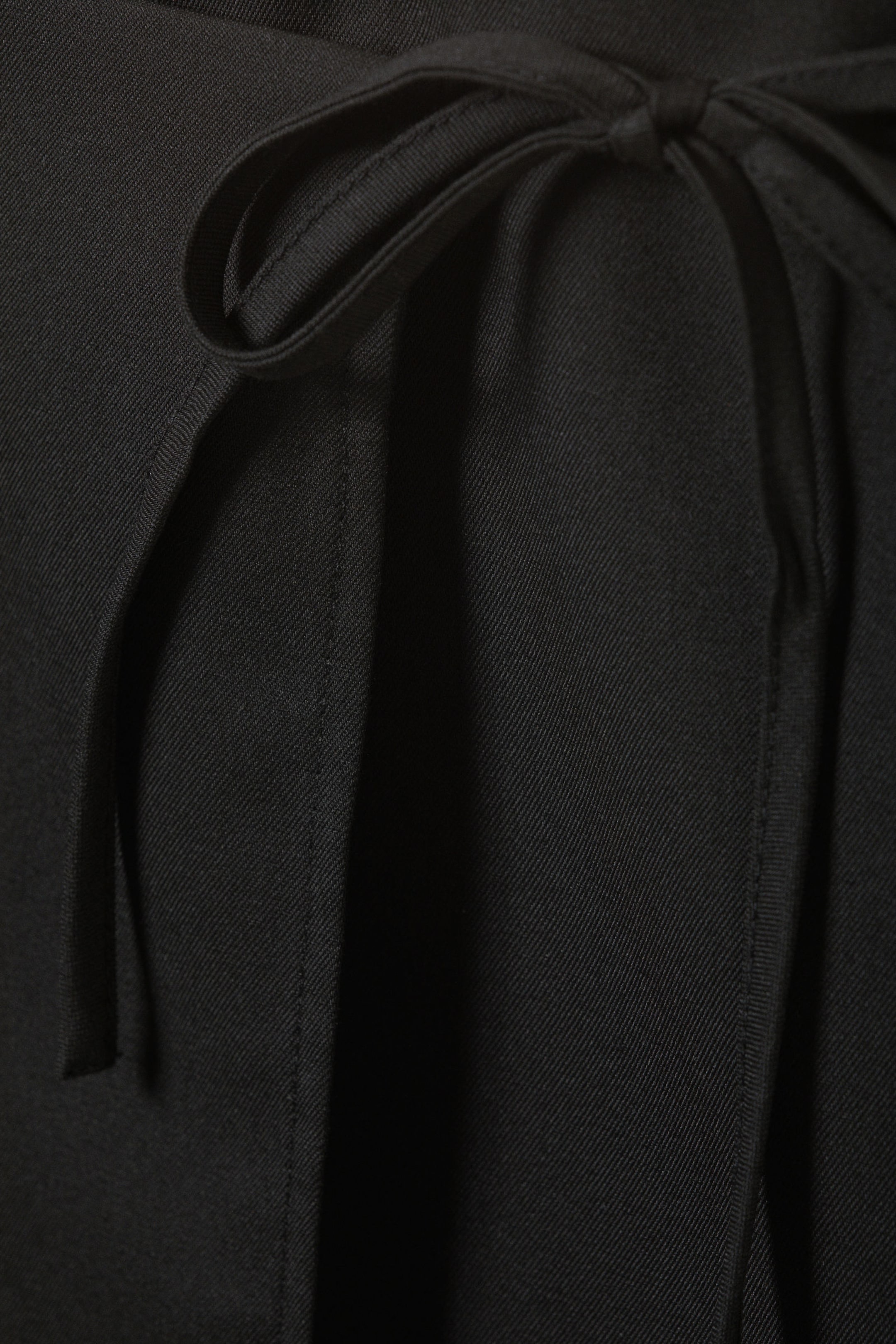Black - Mini Wrap Skirt - 4