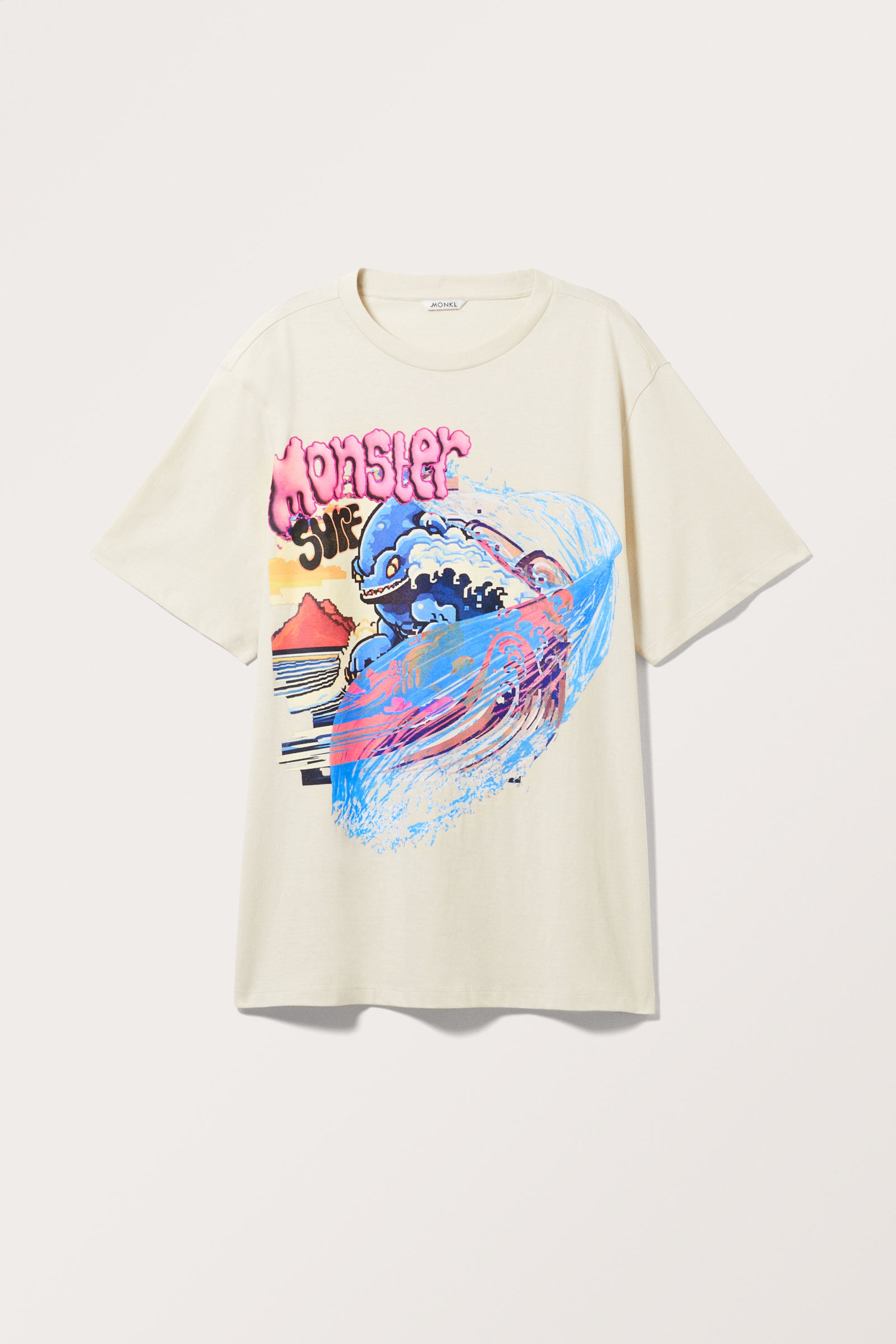 Monster Surf - Oversized Throw-on T-shirt - 3