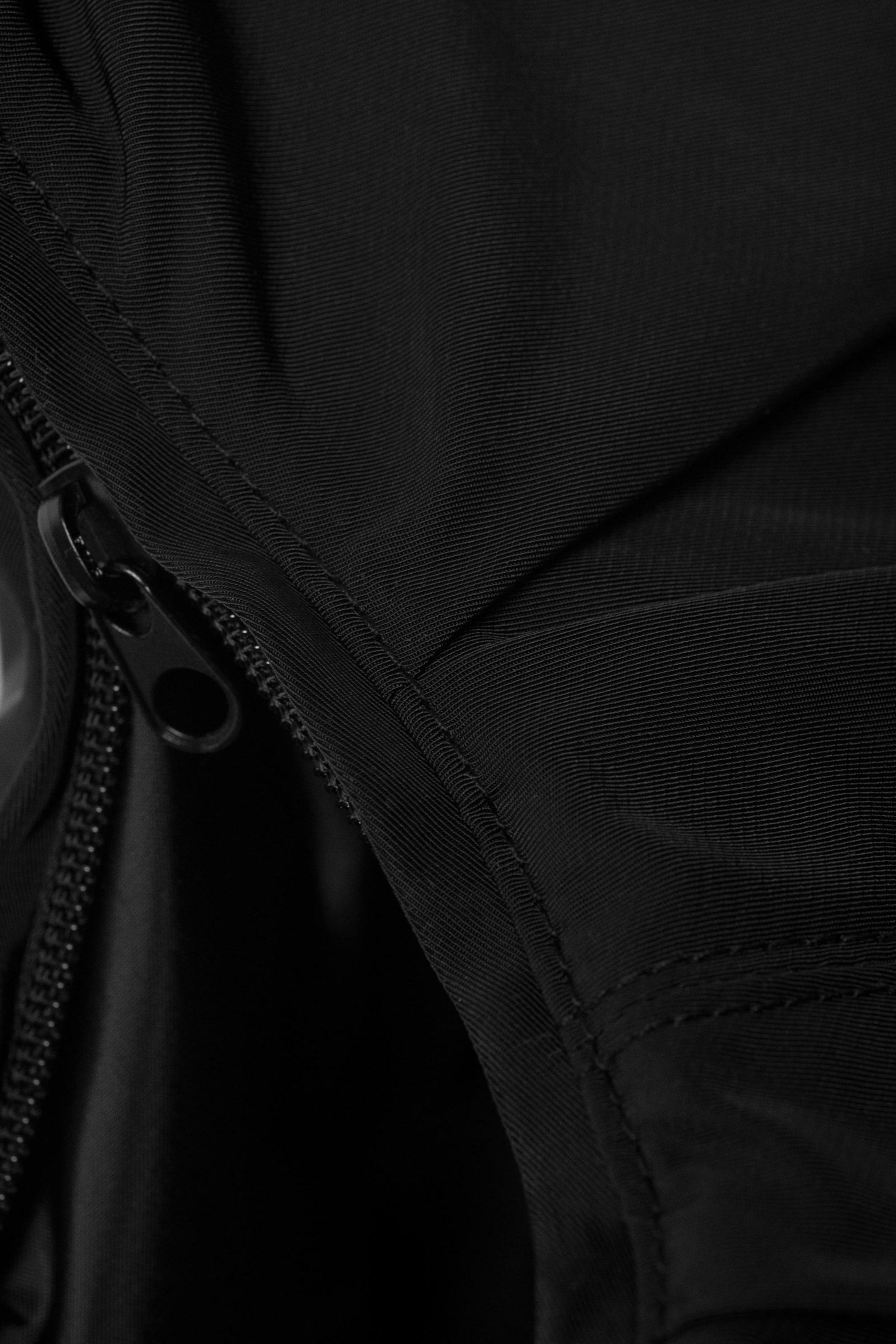 Black - Ruched Crescent Shoulder Bag - 3