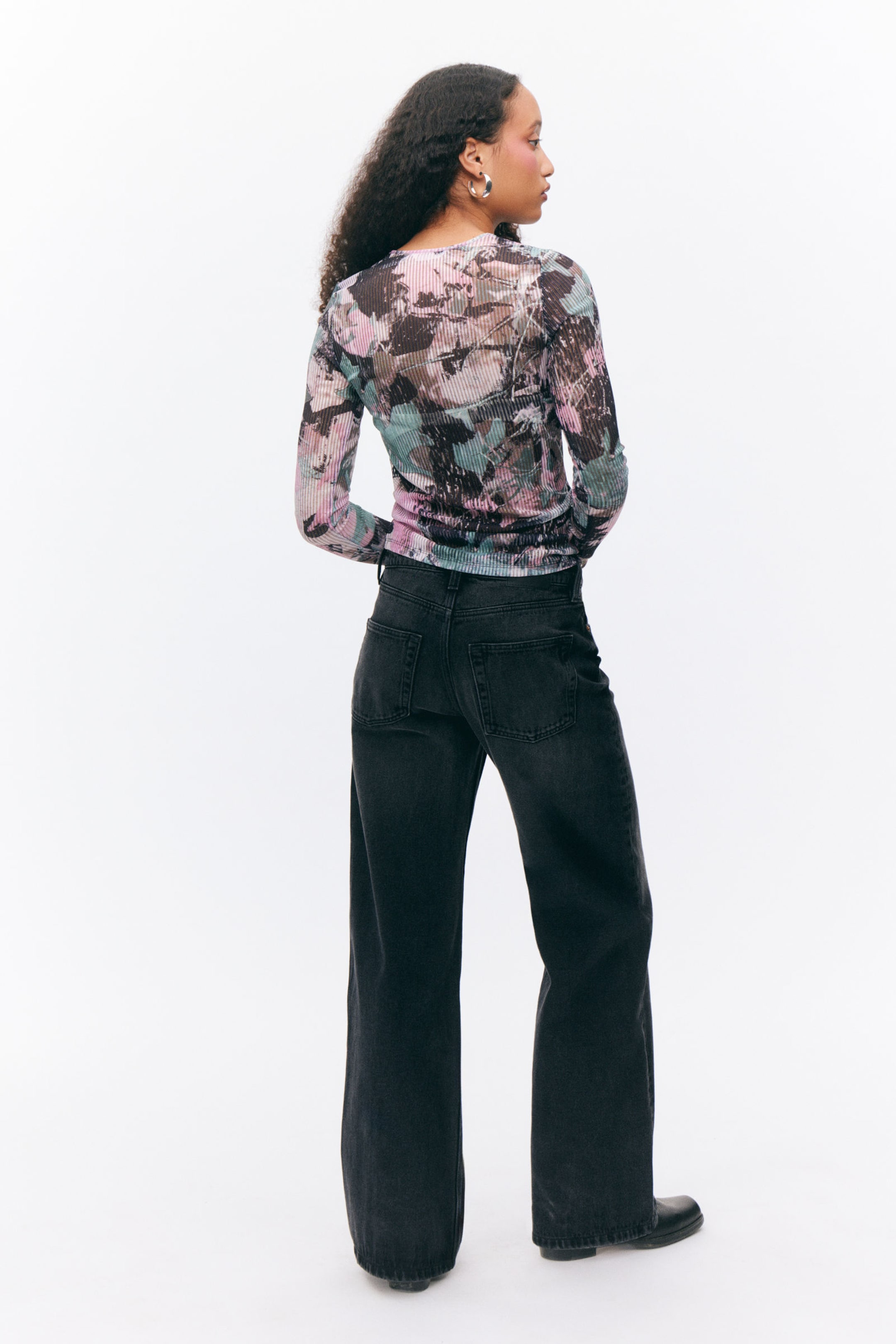 Muted Wild - Long-Sleeved Printed Mesh Top - 2