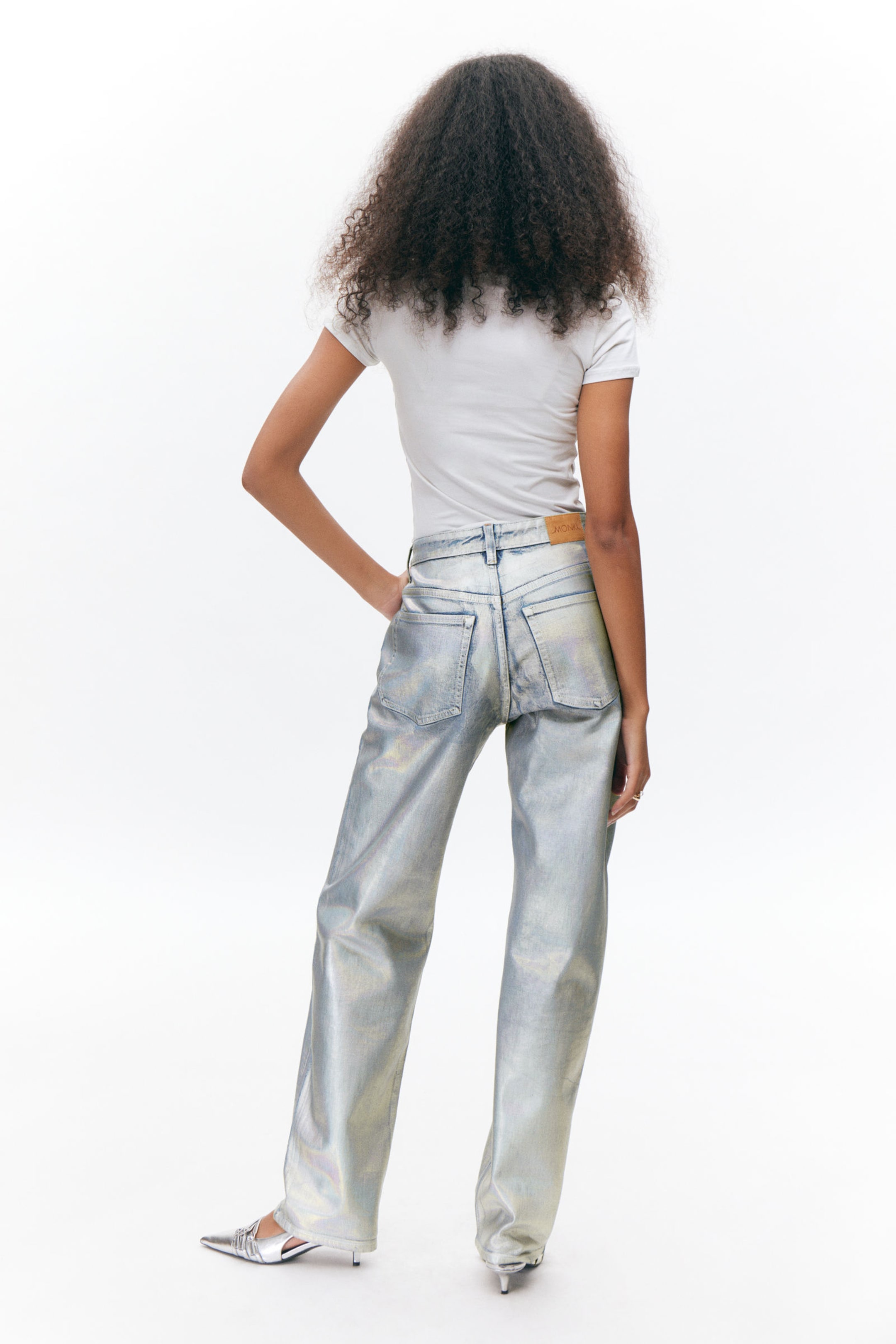 Dusty Grey - Dolphin Print - Cropped t-shirt - 2