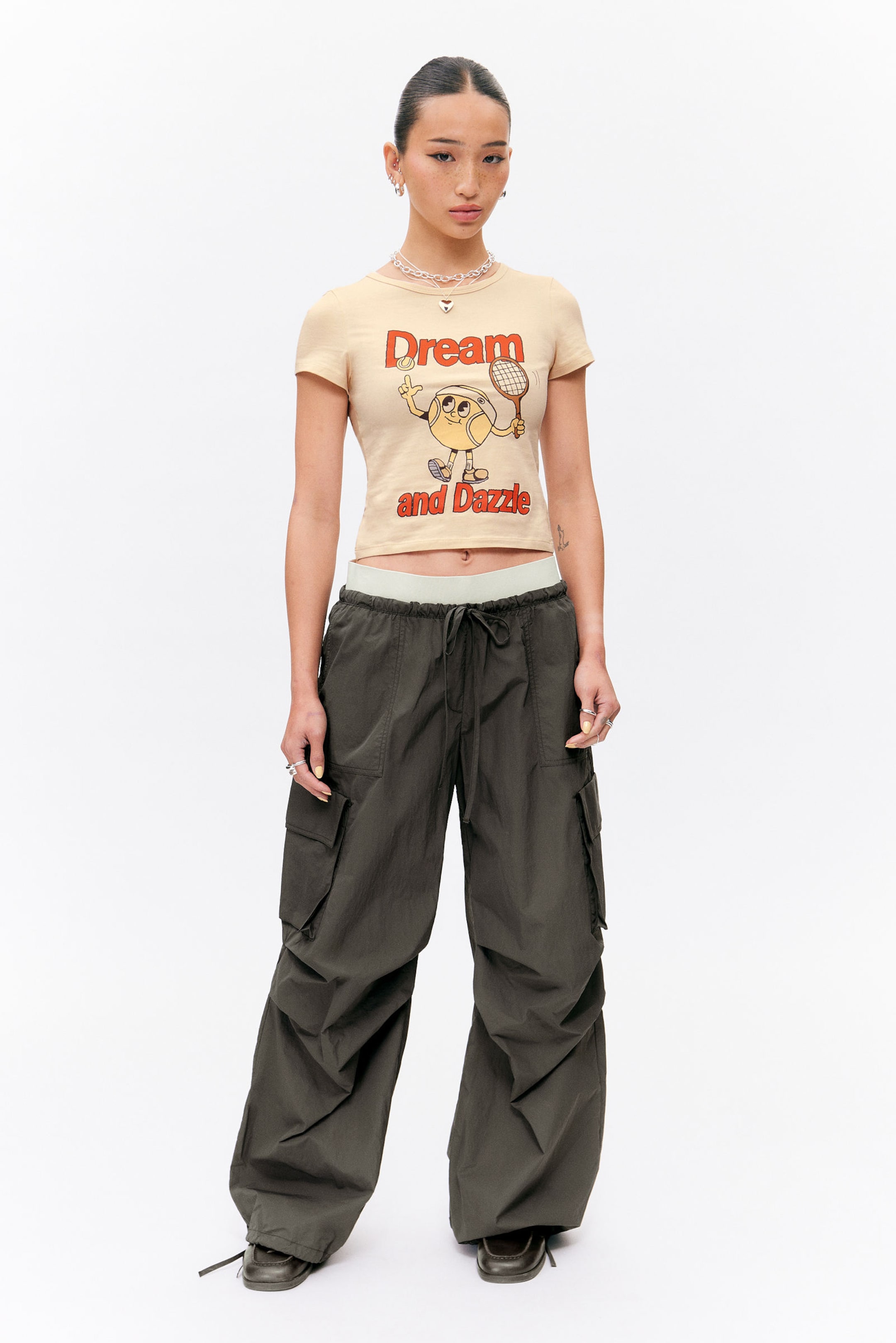 Light Beige - Dream & Dazzle - Cropped t-shirt - 1