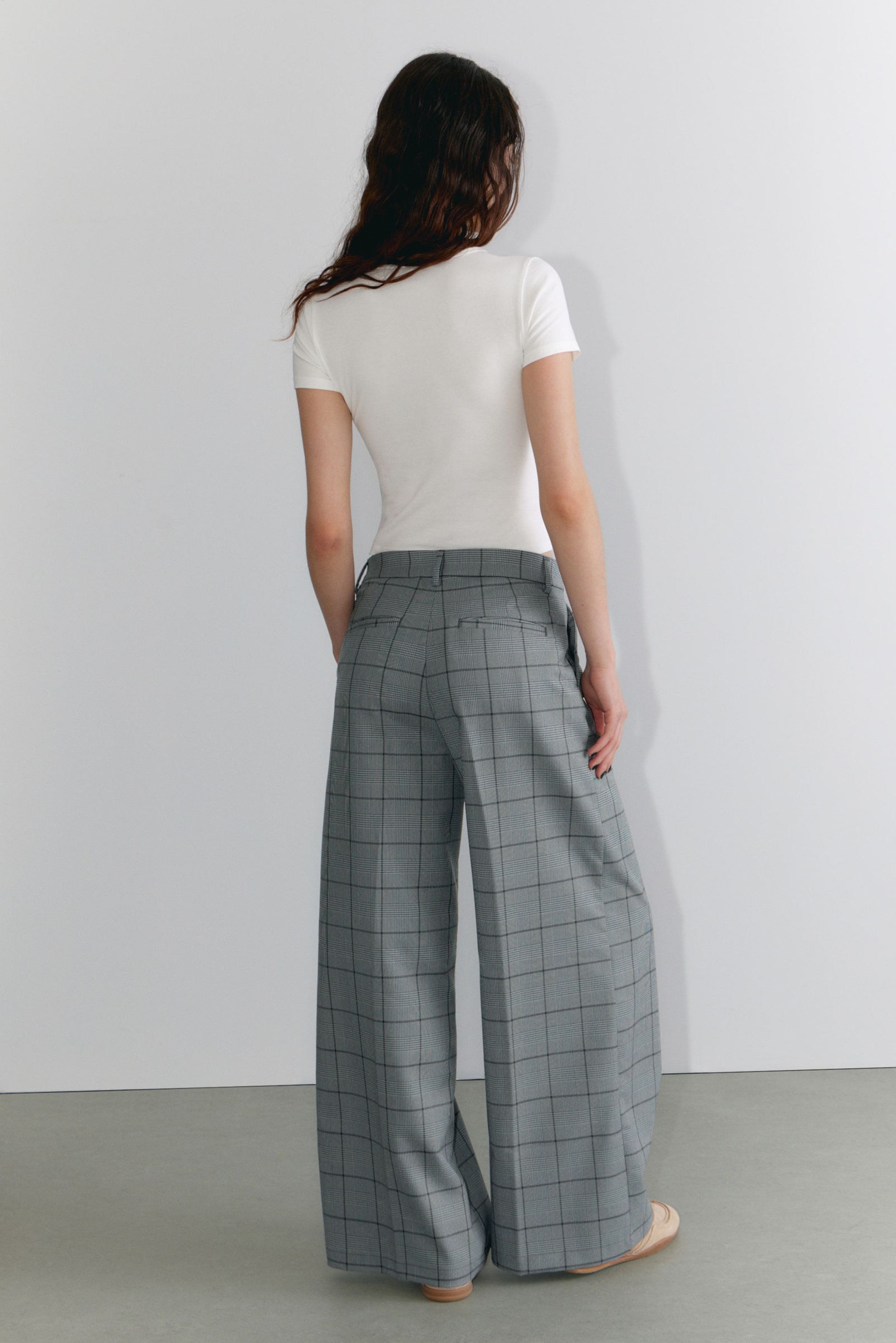 Checked Grey - Pleated High Waist Wide Leg Suiting Trousers - 2