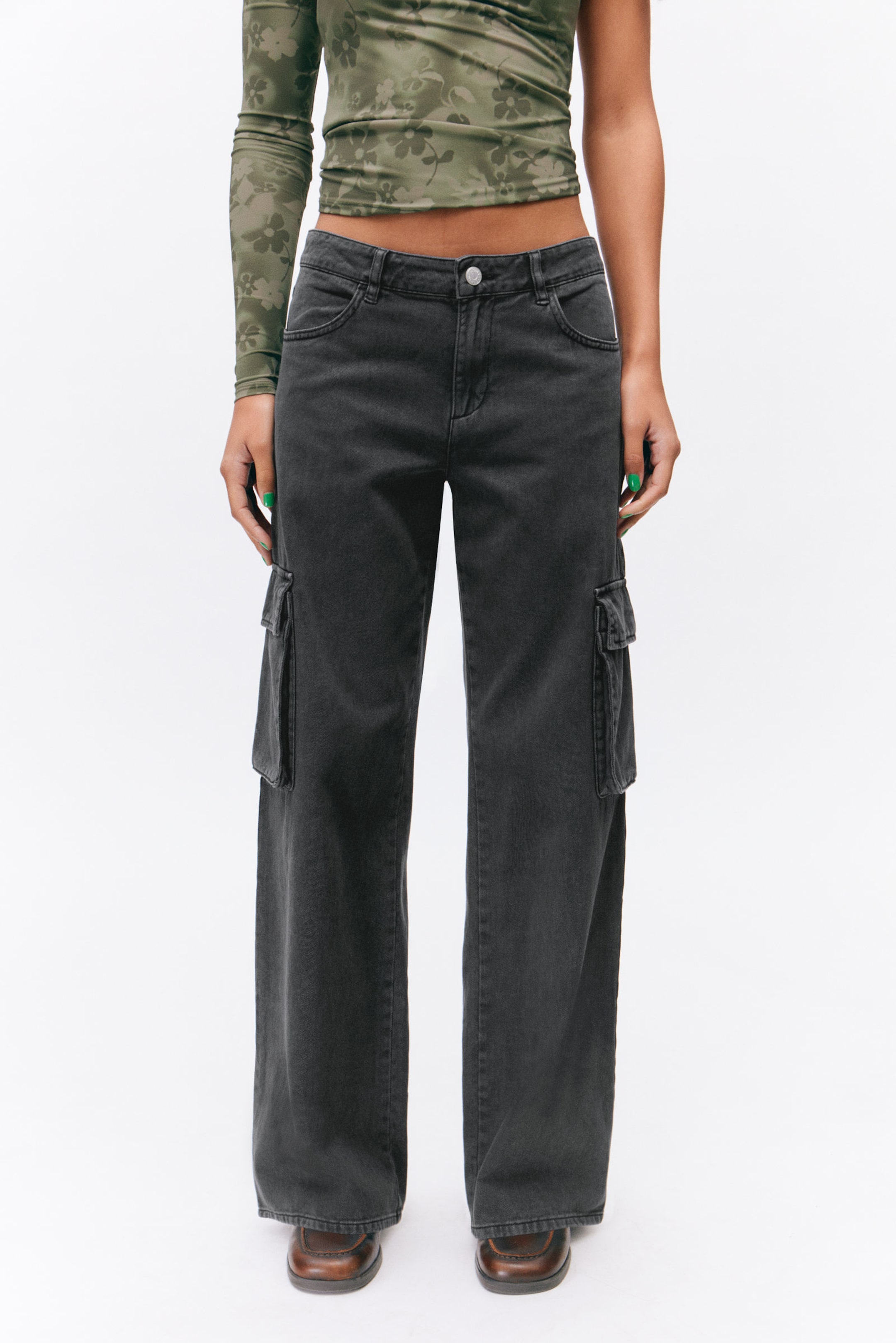 #33363A - Loose Fit Low Waist Twill Cargo Trousers - 2