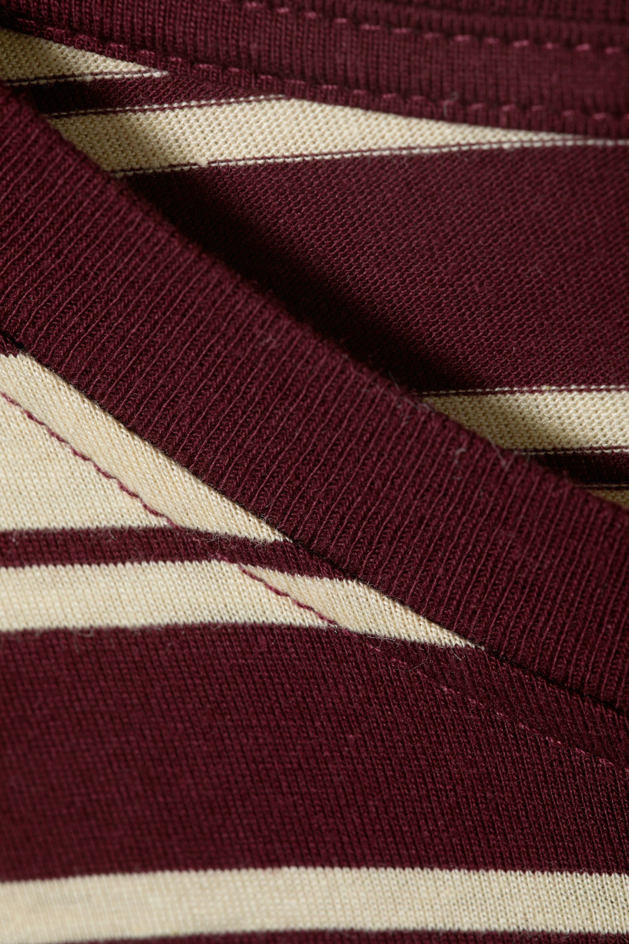 Red & White Stripe - Boxy Sleeve T-Shirt - 4