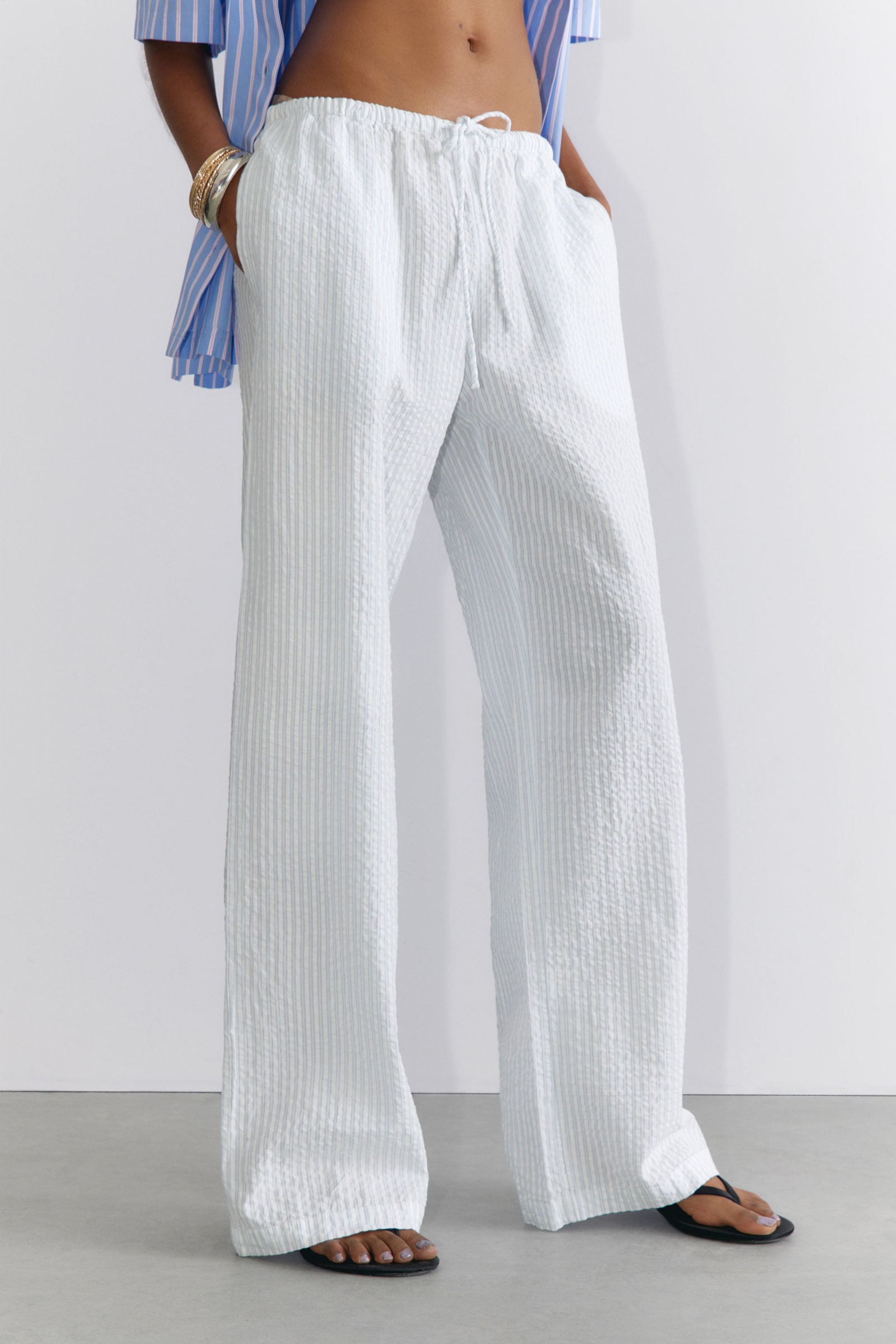 #ECE9E2 - Low-Rise Relaxed Pull-on Trousers - 2