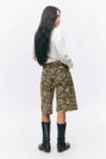 Tiger-striped - Low Rise Cargo Cotton Twill Jorts - 2