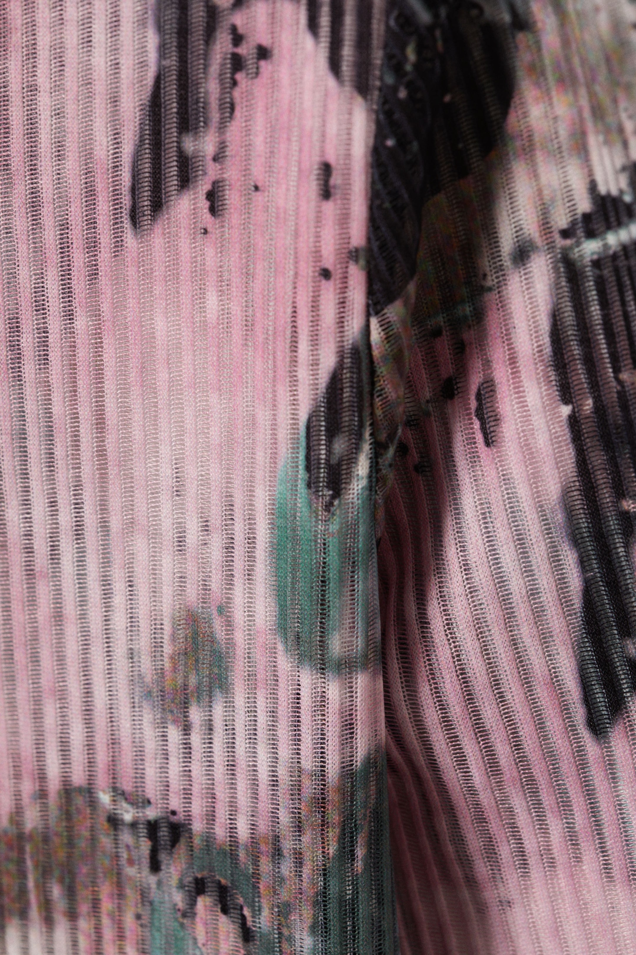 Muted Wild - Long-Sleeved Printed Mesh Top - 4