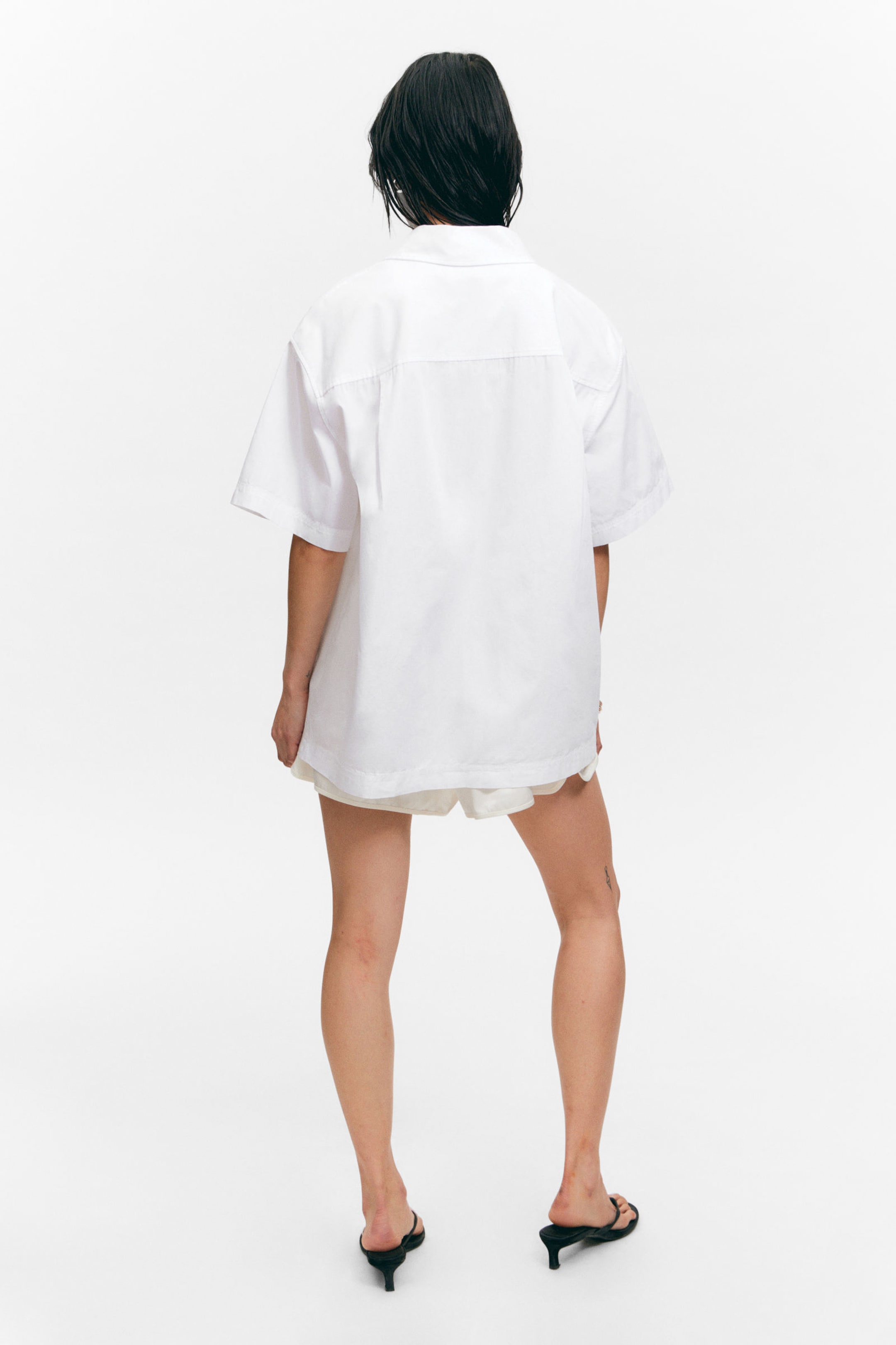 White - Oversized Short-Sleeved Cotton Poplin Shirt - 3