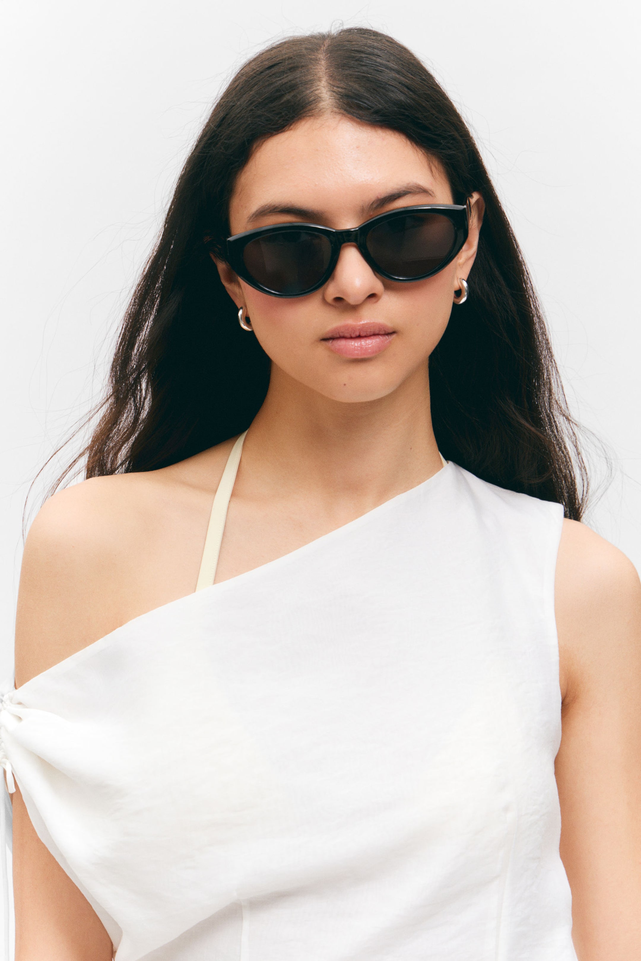 #272628 - Angular Cat-Eye Sunglasses - 1