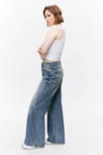 Mountain Blue - Paz Mid Wide Jeans - 2