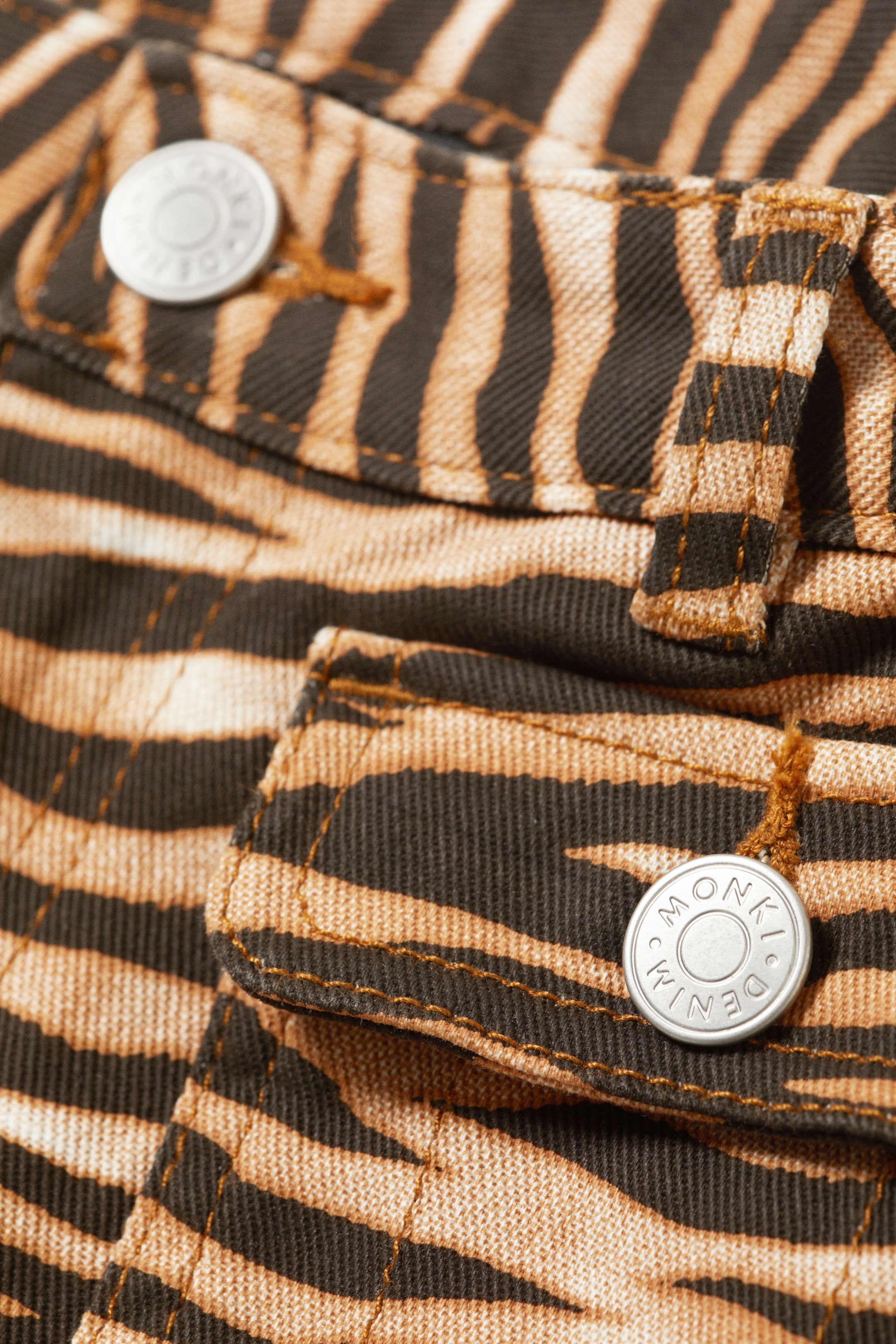 Tiger Striped - Low Waisted Bootcut Twill Trousers - 5