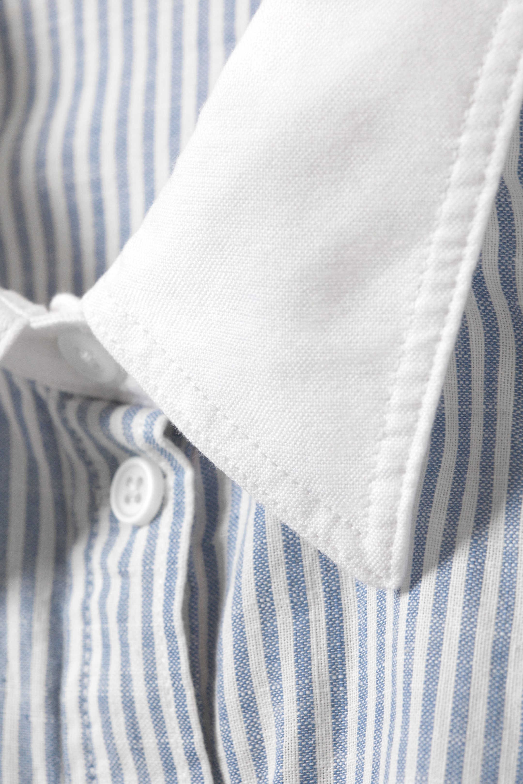 Blue & White Stripes - Cropped Loose Cargo Shirt - 4