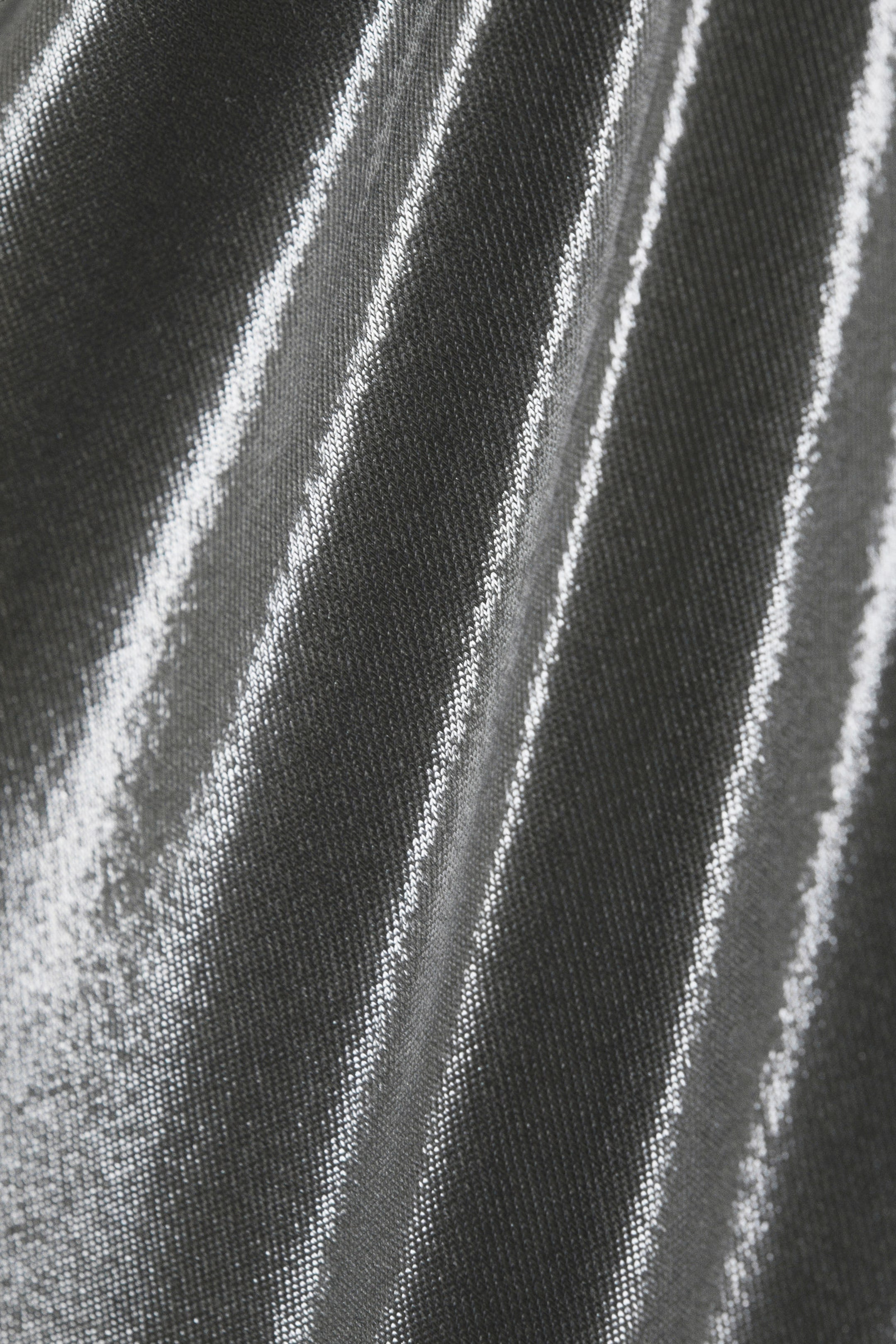 Shiny Grey - Super soft sleeveless boatneck top - 4