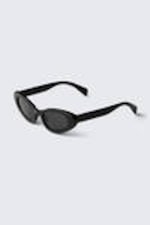 Black - Black Lenses - Winged Cat-Eye Sunglasses - 3