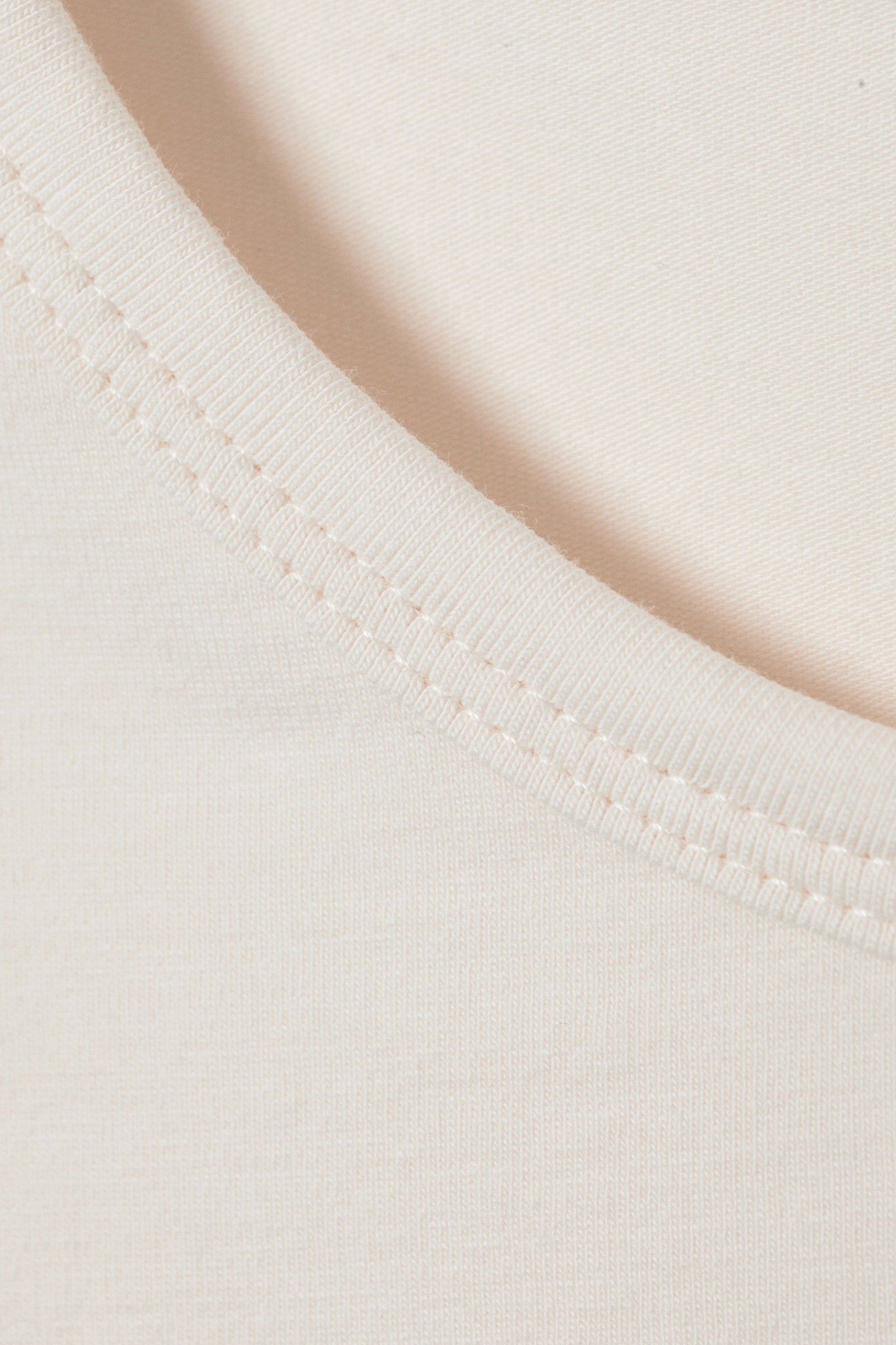 Dusty White - Cropped t-shirt - 4