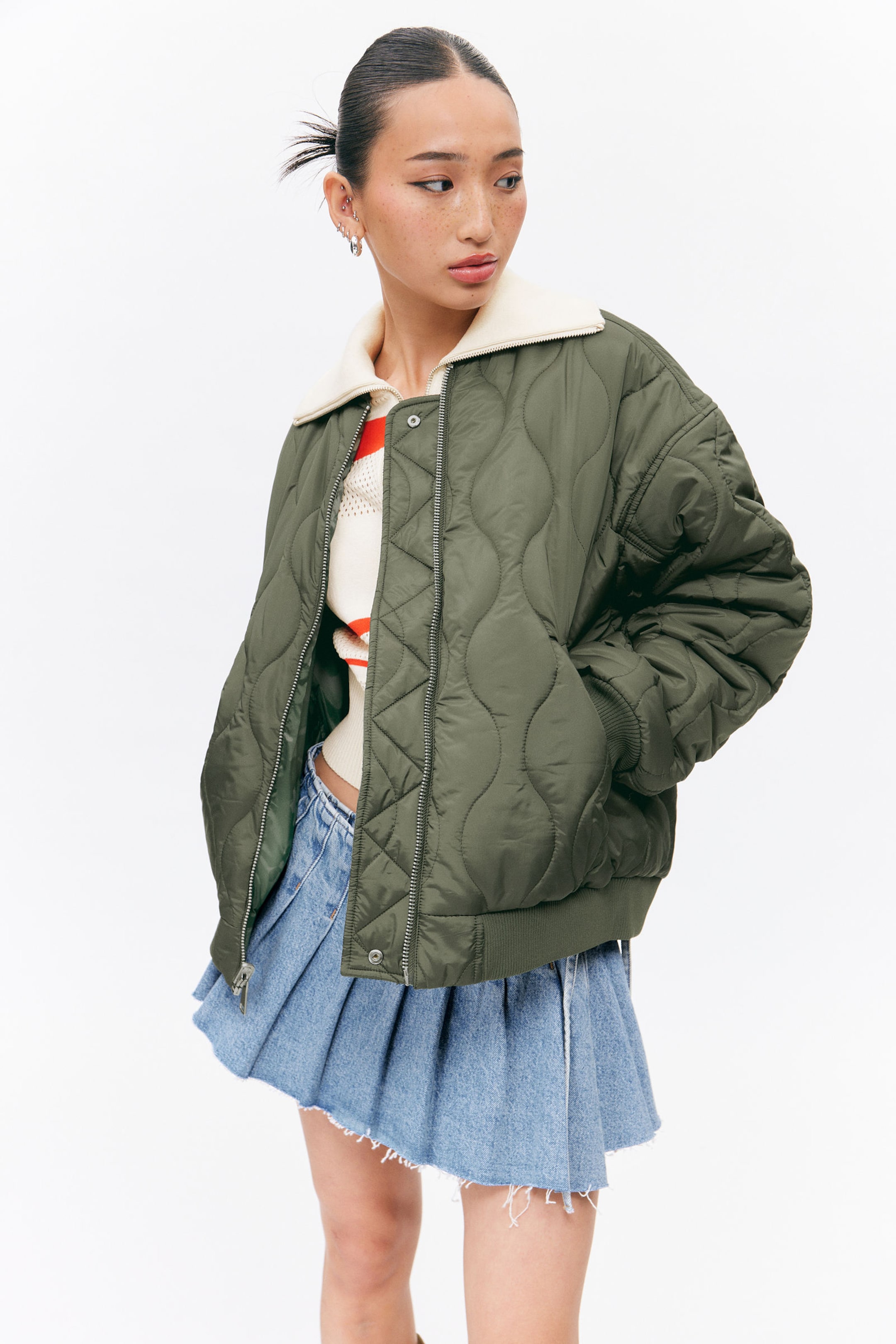 Dark Khaki - Floral - Loose Reversible Bomber Jacket - 3