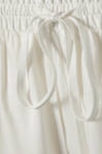 White - Short Low-Rise Satin Shorts - 5