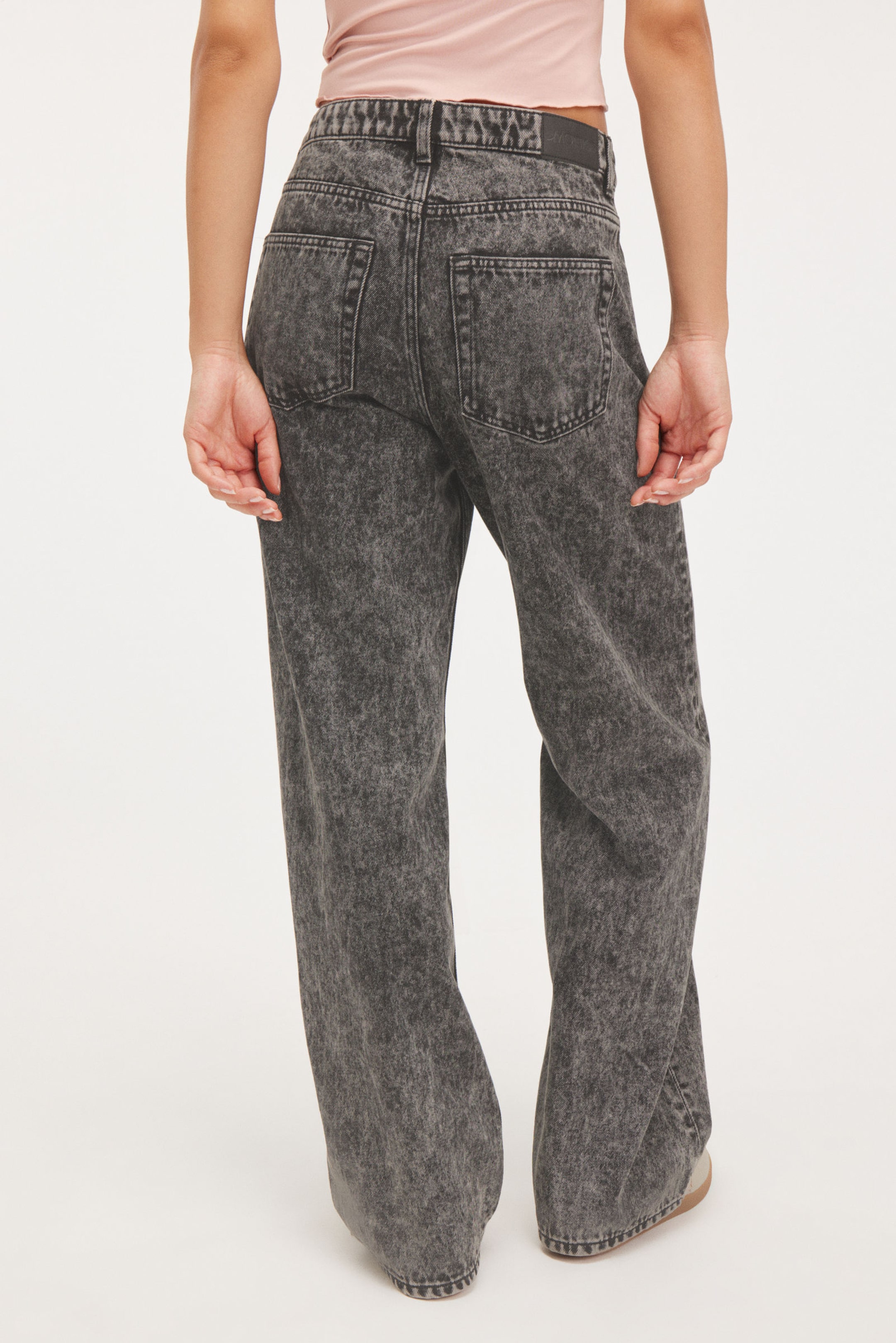 Washed Black - Naoki Low Loose Jeans - 4