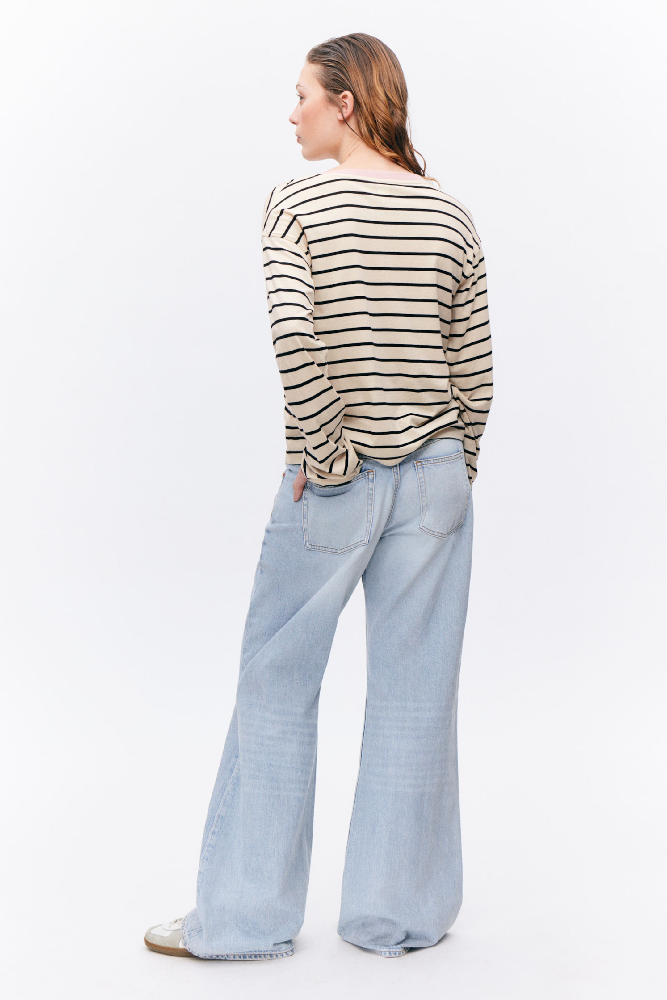 Black & Dusty White - Stripe - Boxy Sleeve T-Shirt - 2