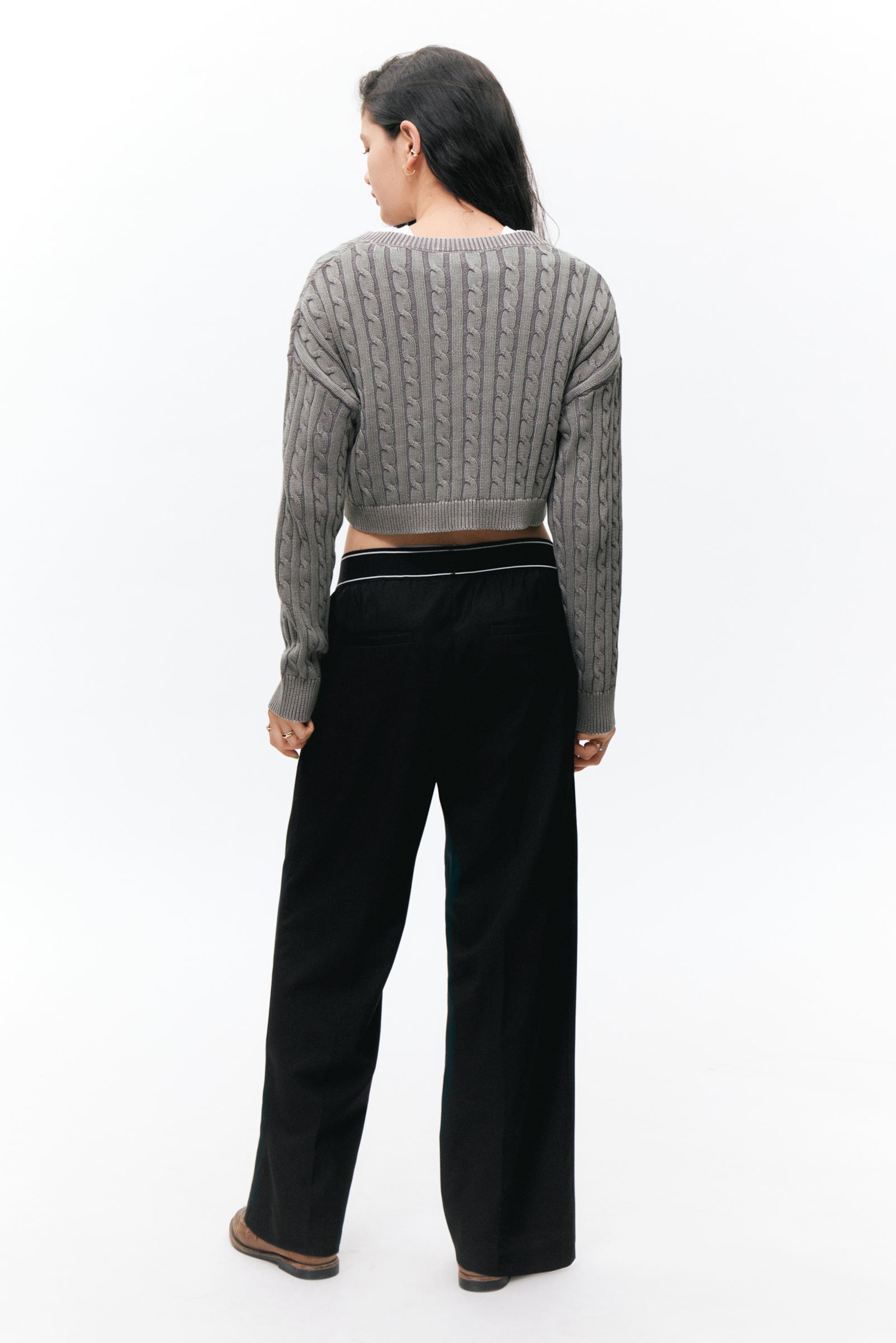 Black - Loose Elastic Suiting Trousers - 3