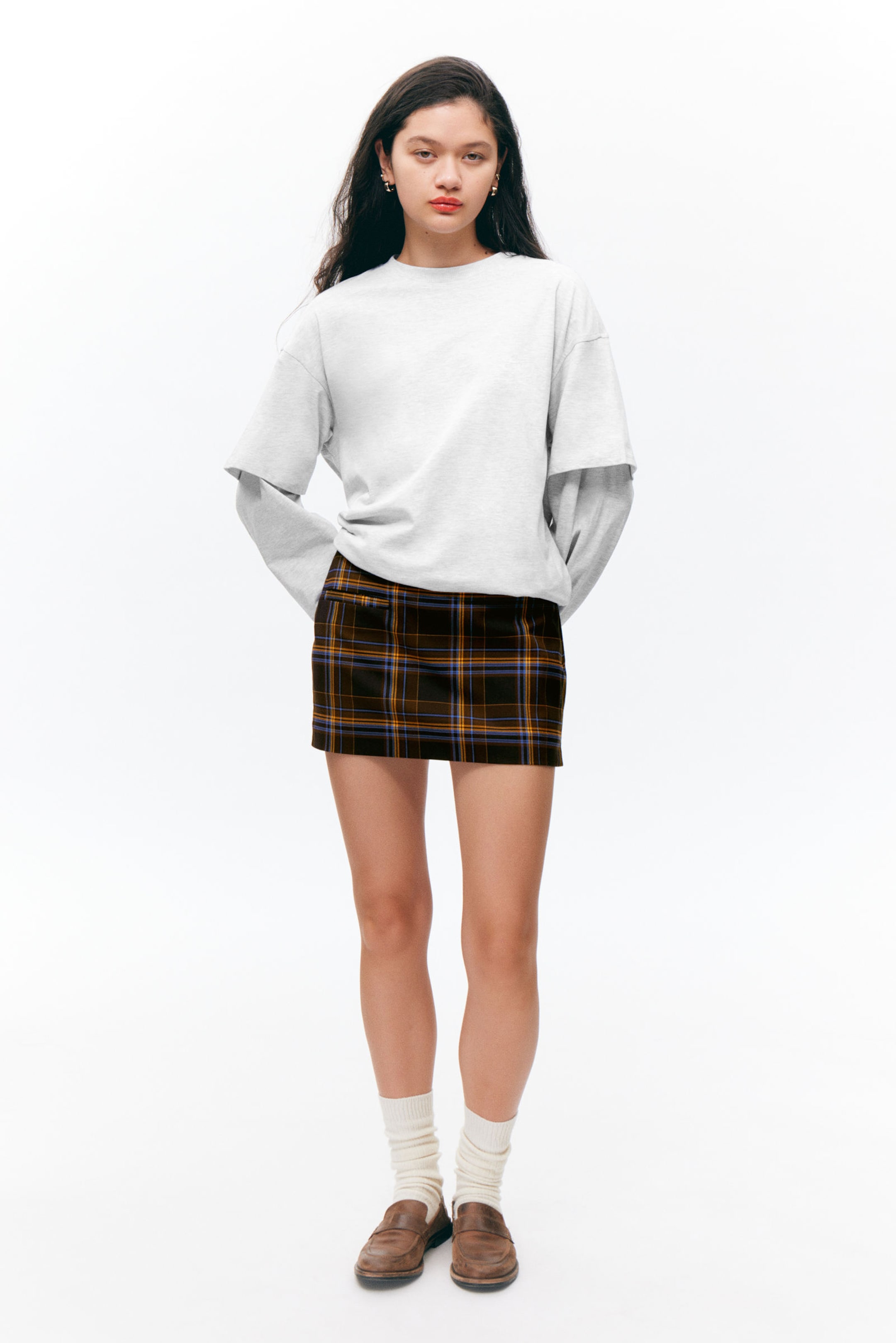 #C8C8C8 - Long-Sleeved Double-Layered Oversized T-shirt - 2