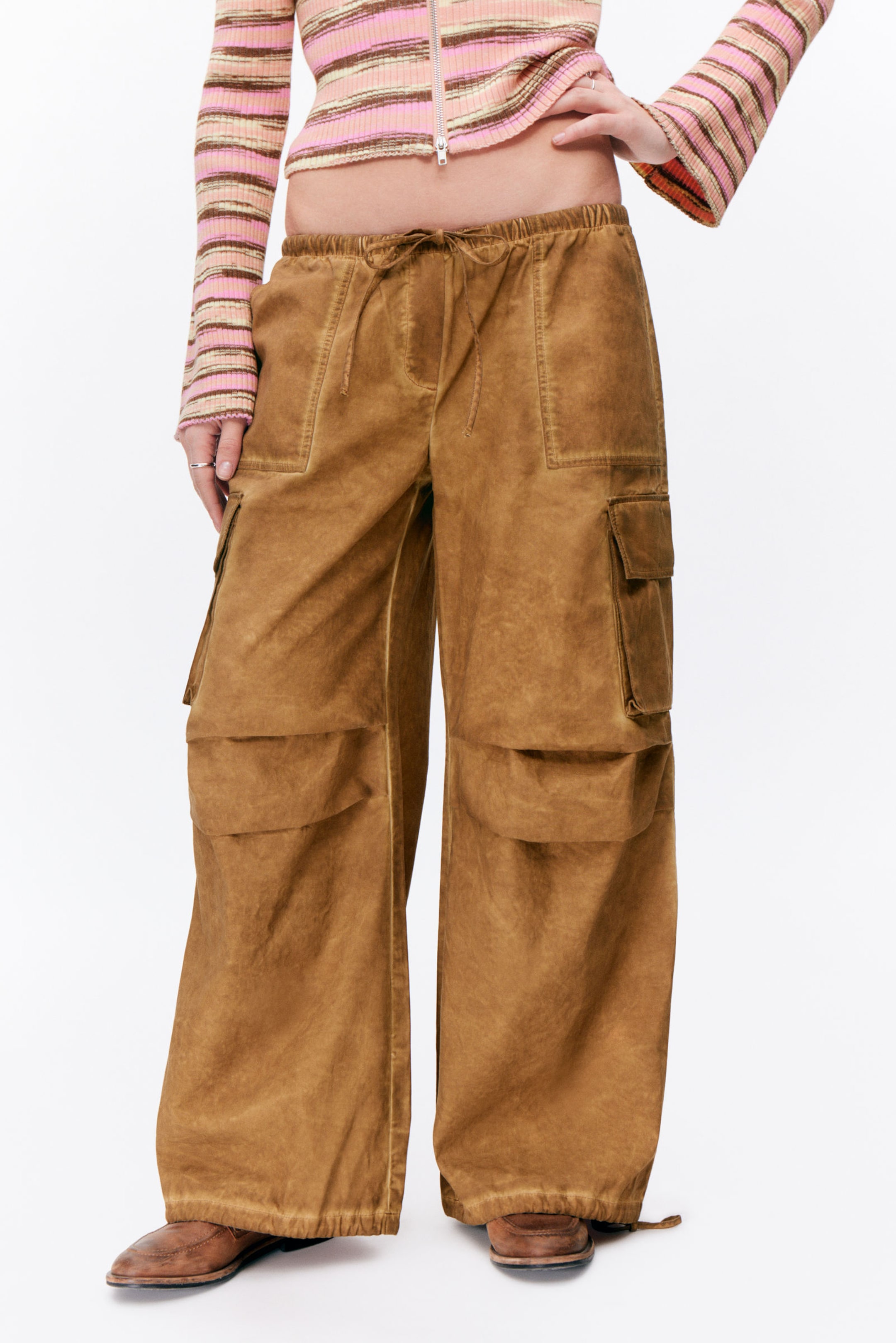 #8C7256 - Relaxed Cotton Cargo Trousers - 2