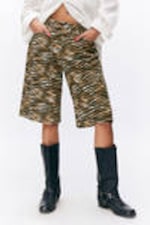 Tiger-striped - Low Rise Cargo Cotton Twill Jorts - 1
