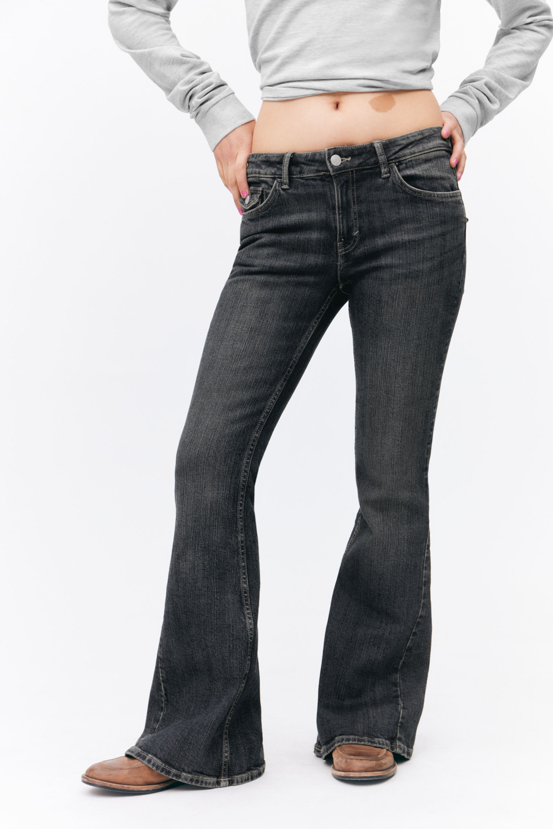 Desert Blue - Cheri Low Waist Flared Jeans - 1