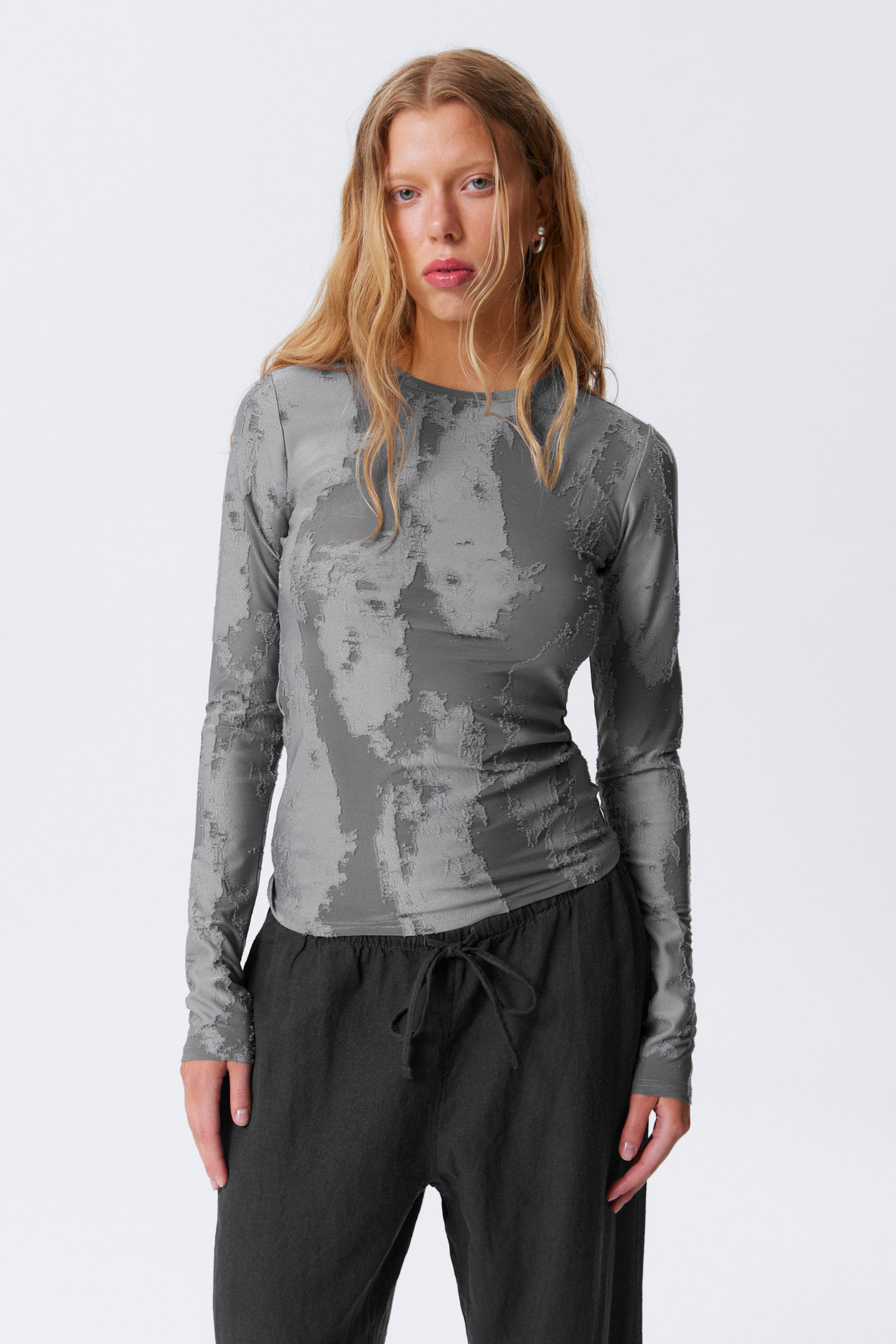 #7F8086 - Eng anliegendes Jacquard-Longsleeve - 1