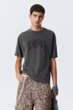 Grau washed - Virtual Mission - Bedrucktes kastiges T-Shirt - 0