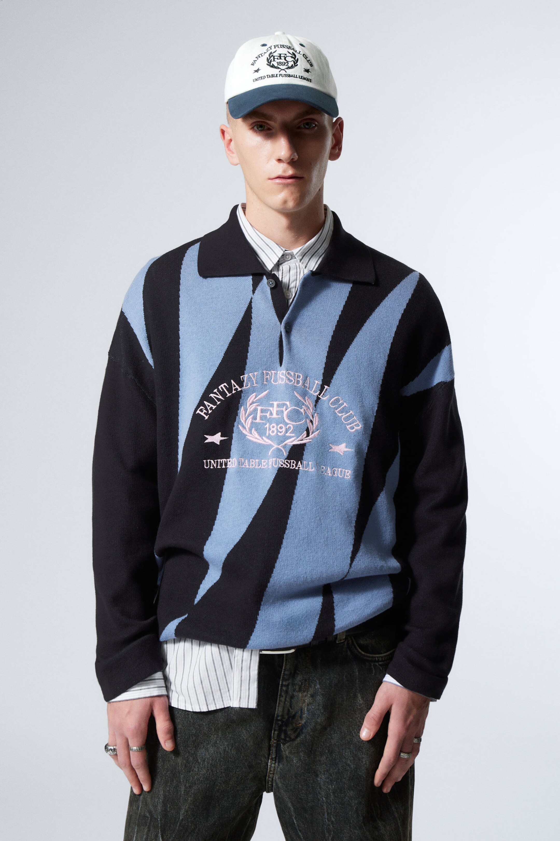 graphic polo sweater Black Blue Fantazy Fussball Weekday GB